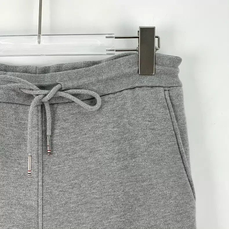 Thom Browne Thom Browne size 2 Gray classic cotton drawstring casual pa Size US 32 / EU 48 - 3 Thumbnail