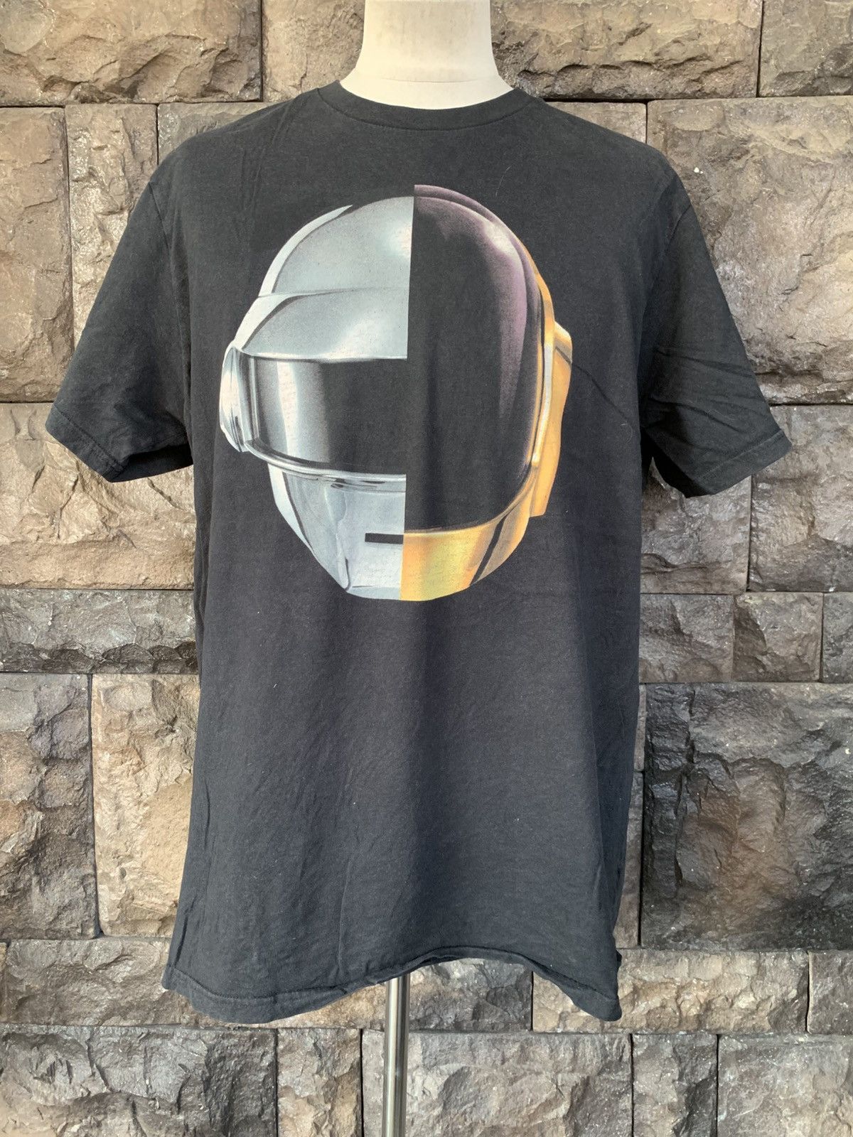 Vintage Vintage Daft Punk Electronic Duo Promo T shirt Size US XL / EU 56 / 4 - 1 Thumbnail