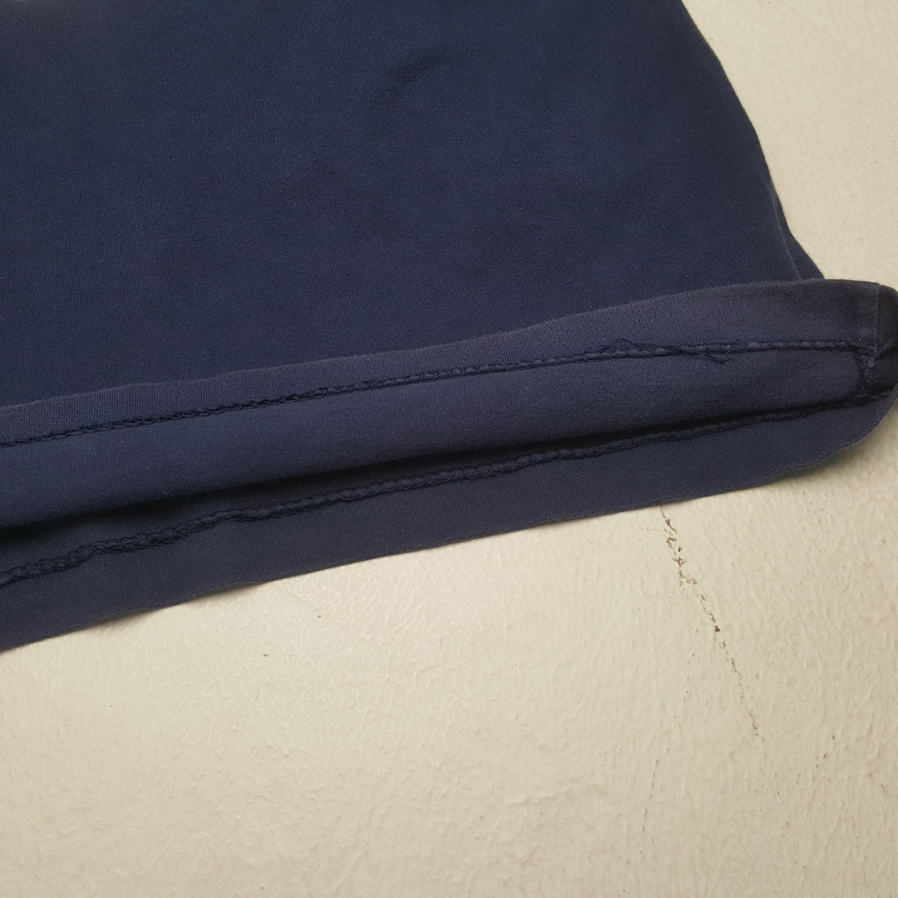 Comme des Garcons PLAY Comme Des Garcons Play Japanese Brand Tshirt RR6 Size US S / EU 44-46 / 1 - 7 Thumbnail