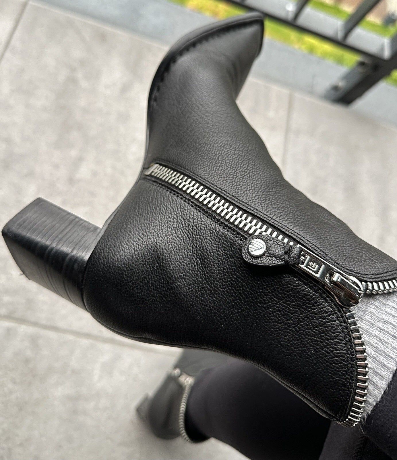 Alexander Wang Alexander Wang Lane Zip Leather Square Toe Ankle Heel Boots Size US 8 / IT 38 - 16 Thumbnail