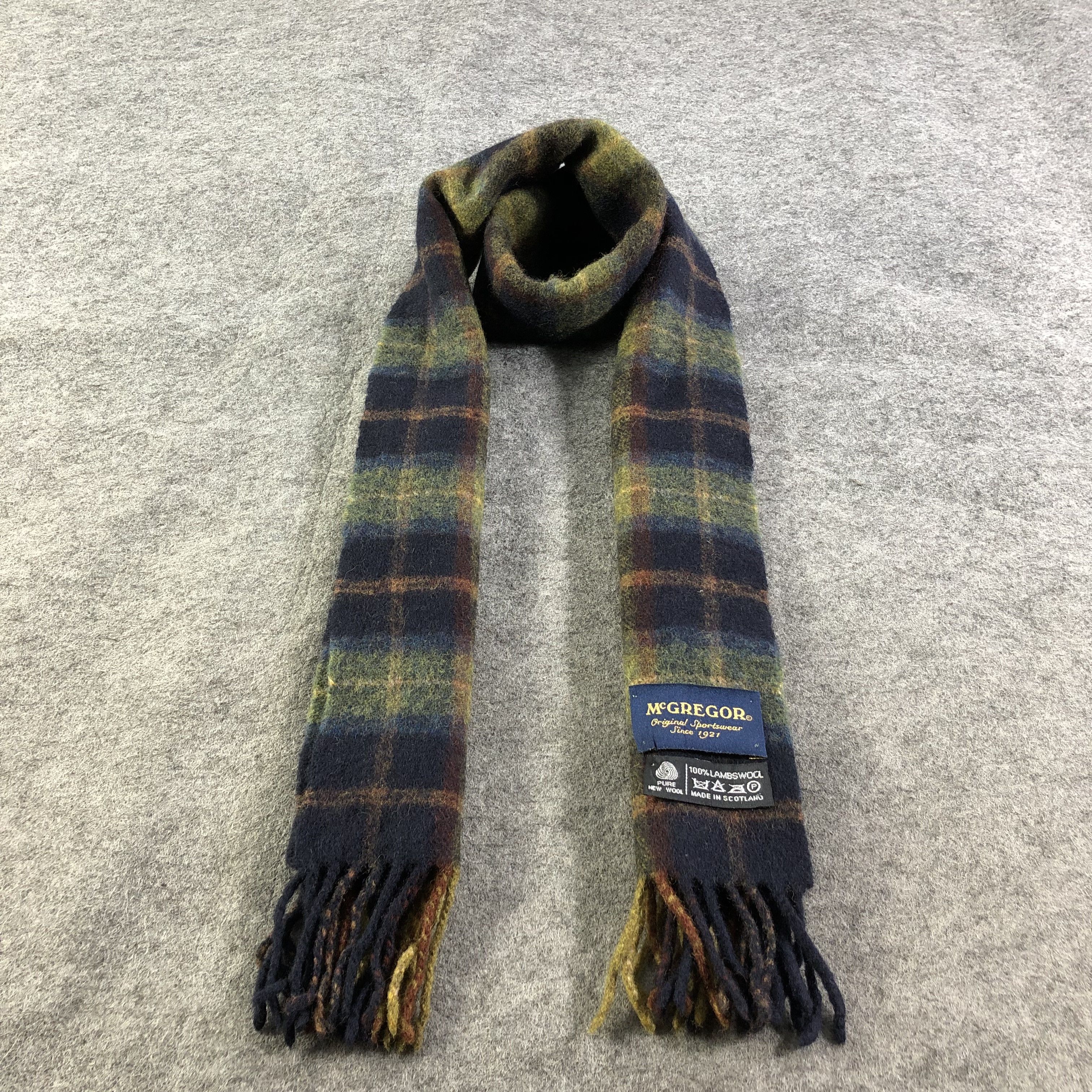 Mc Gregor Tartan Wool Scarf Muffler V1367