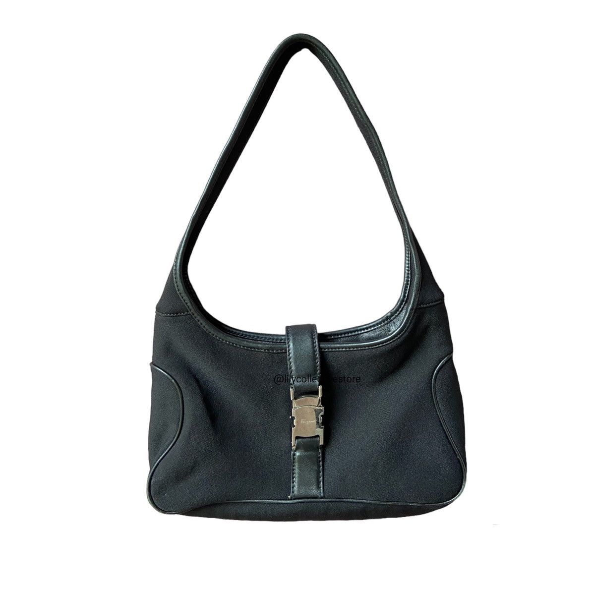 Salvatore Ferragamo Authentic Salvatore Ferragamo Shoulder Bag Size ONE SIZE - 1 Thumbnail