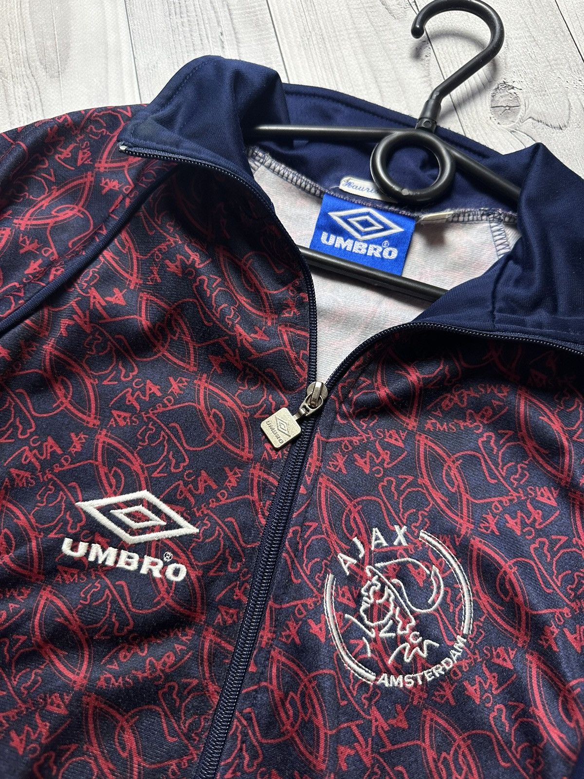 Umbro Vintage Ajax Umbro monogram soccer track jacket kids size Size US XXS / EU 40 - 3 Thumbnail
