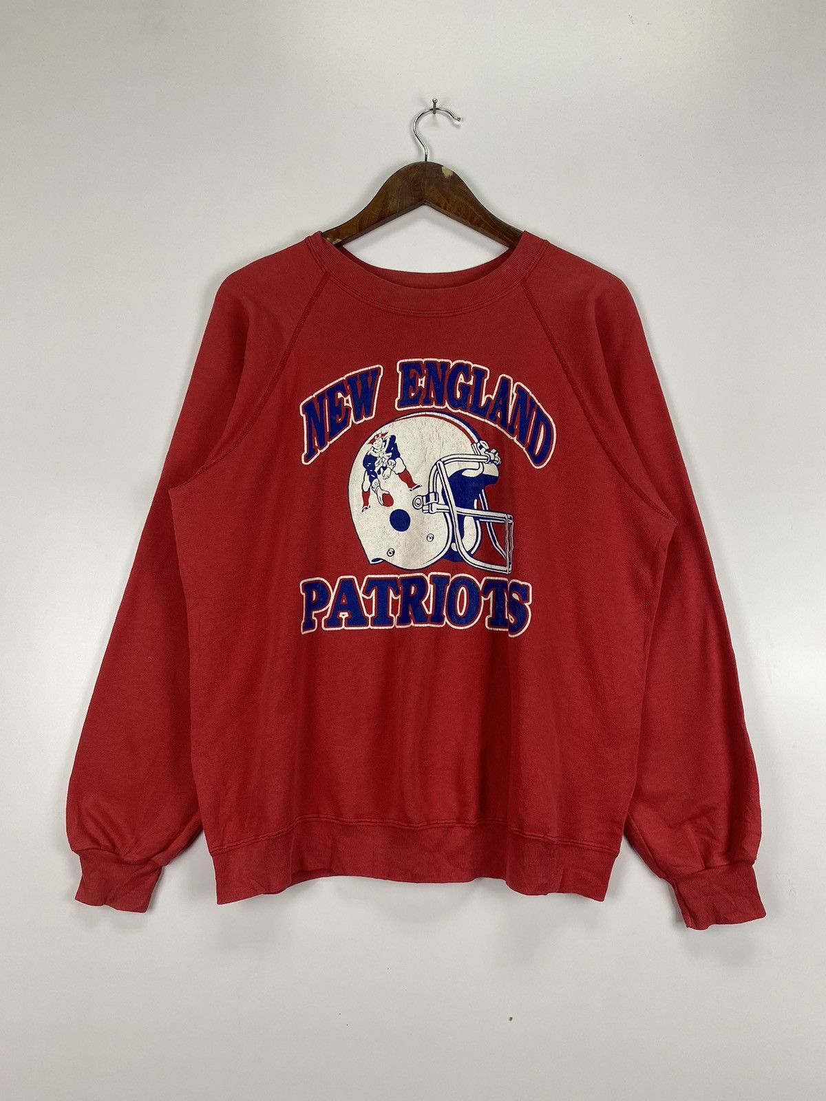 Vintage 80's New England Patriots sweatshirt