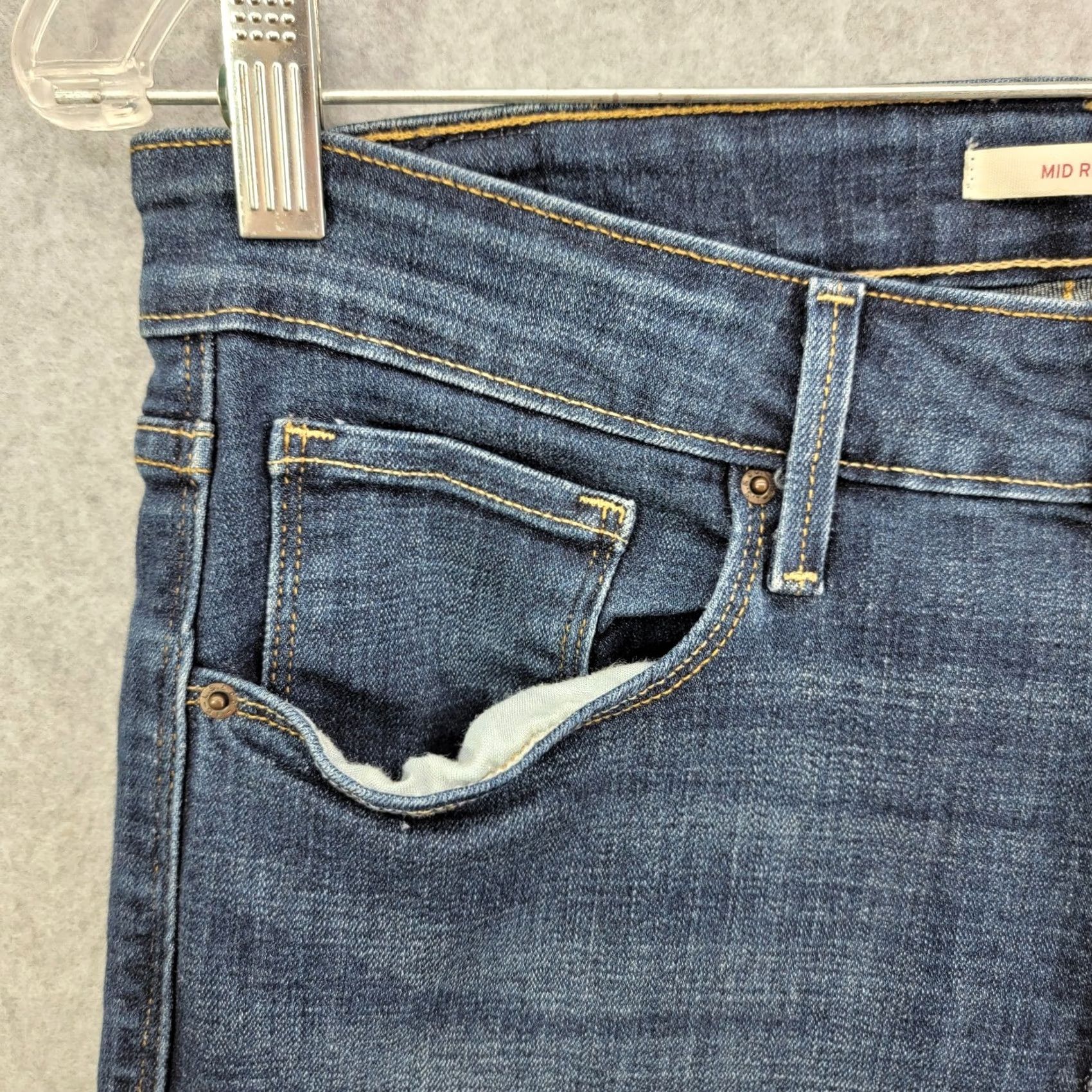 Levi's Levi's Mid Rise Skinny 10 Denim Jeans Womens 30x30 Blue, Regular, 30 in Inseam, Size 10, Jeans, Denim, 1116H, Pretty Action Size 32" / US 10 / IT 46 - 5 Thumbnail