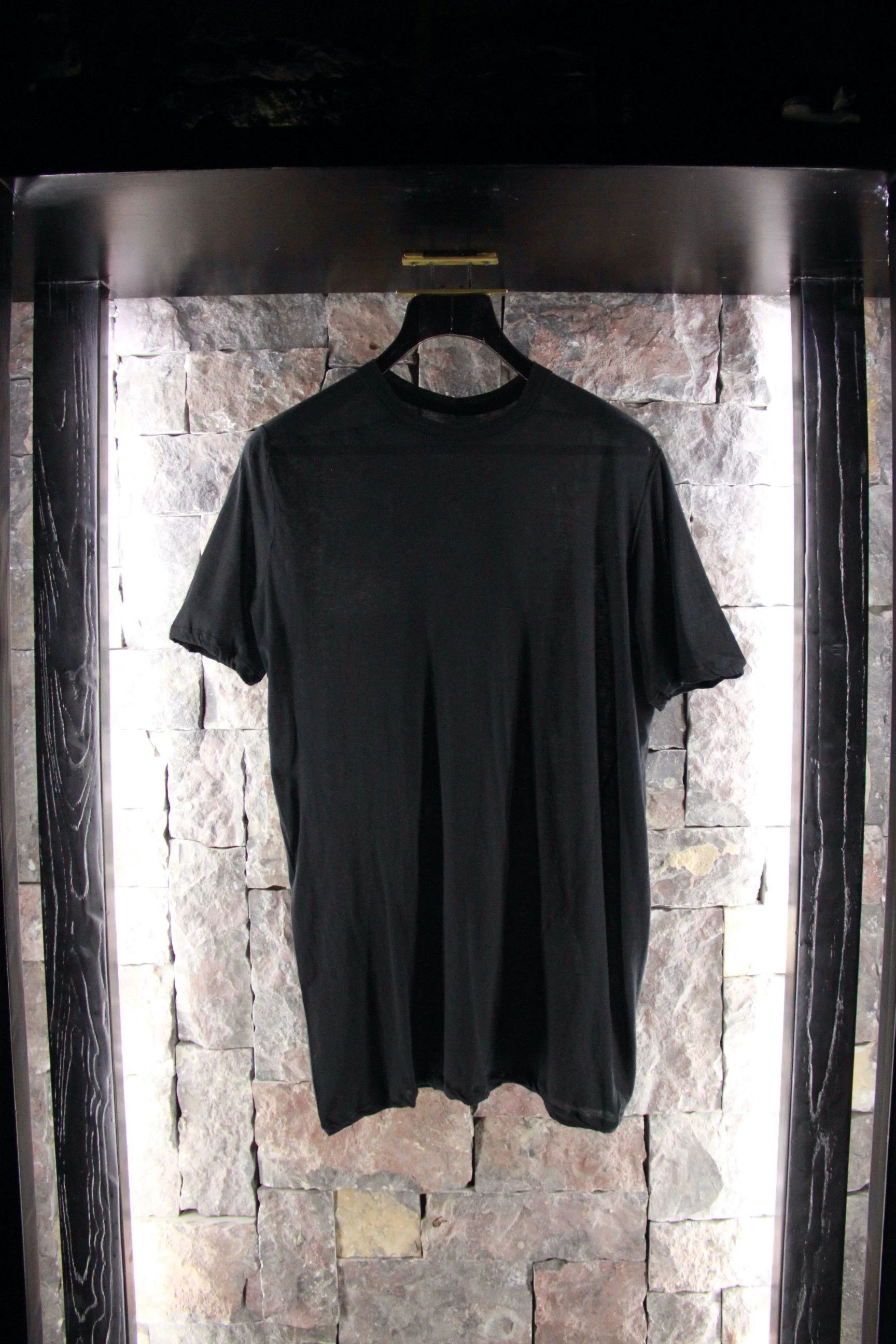Rick Owens Rick Owens Black Short Sleeve Shirts Men m Size US M / EU 48-50 / 2 - 1 Thumbnail