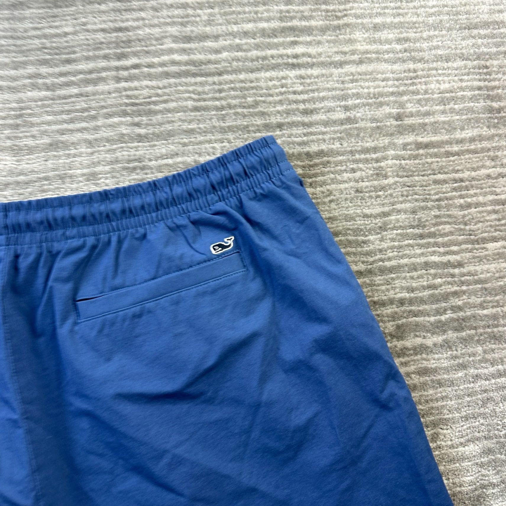 Nike Vineyard Vines Shorts Mens XL Blue Performance Stretch Logo Jetty Mens Size US 36 / EU 52 - 3 Thumbnail