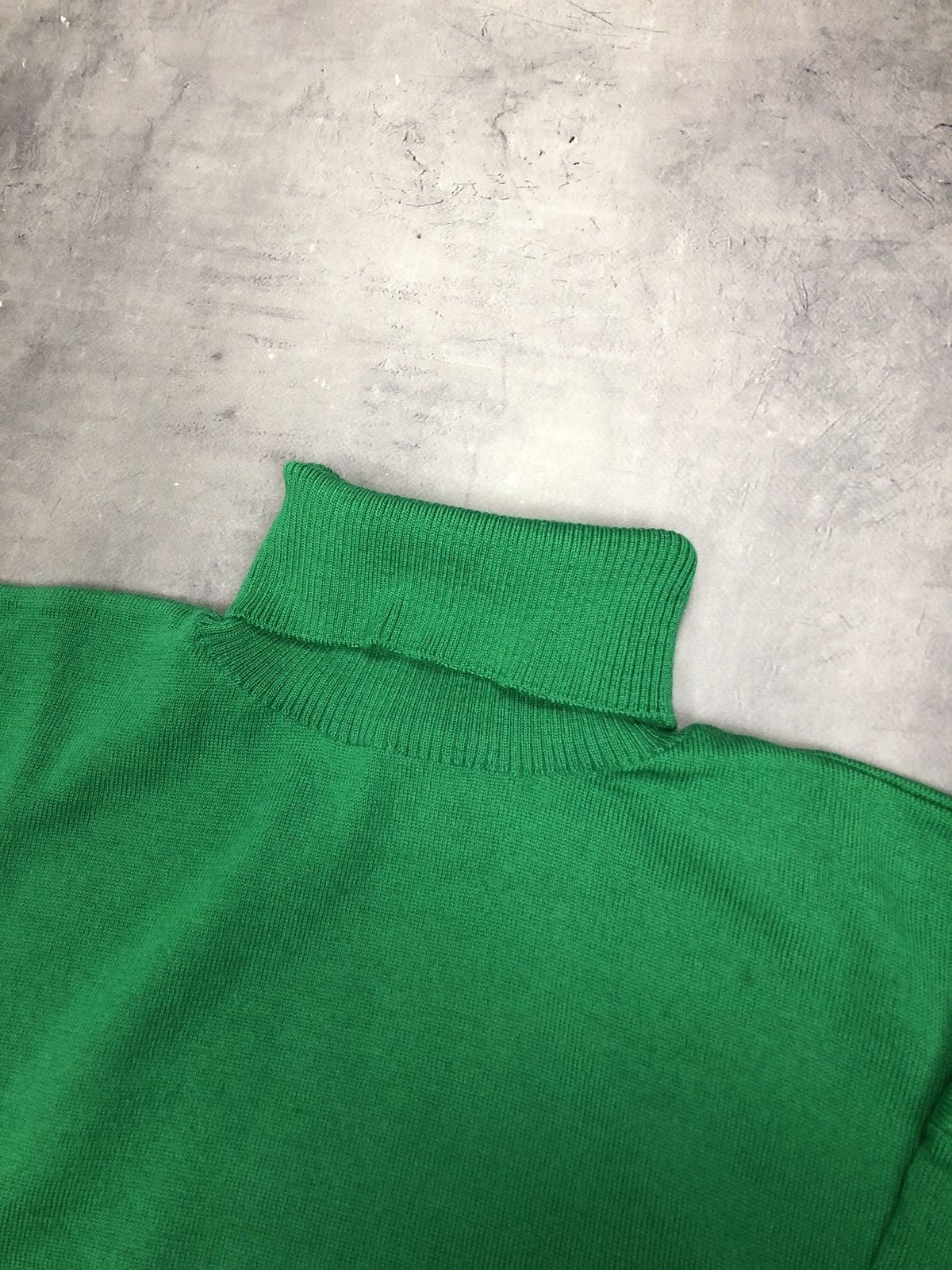 Versace × Vintage vintage versace jeans couture Wool turtleneck sweater men Size US M / EU 48-50 / 2 - 5 Thumbnail
