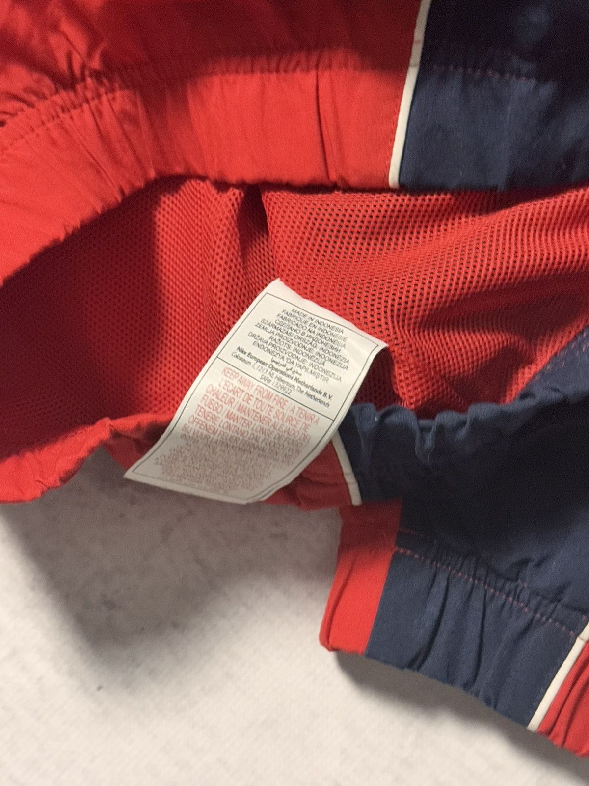 Nike × Vintage 00s Nike Vintage Mini Swoosh Oversize Drill Track Jacket Y2K Size US S / EU 44-46 / 1 - 6 Thumbnail