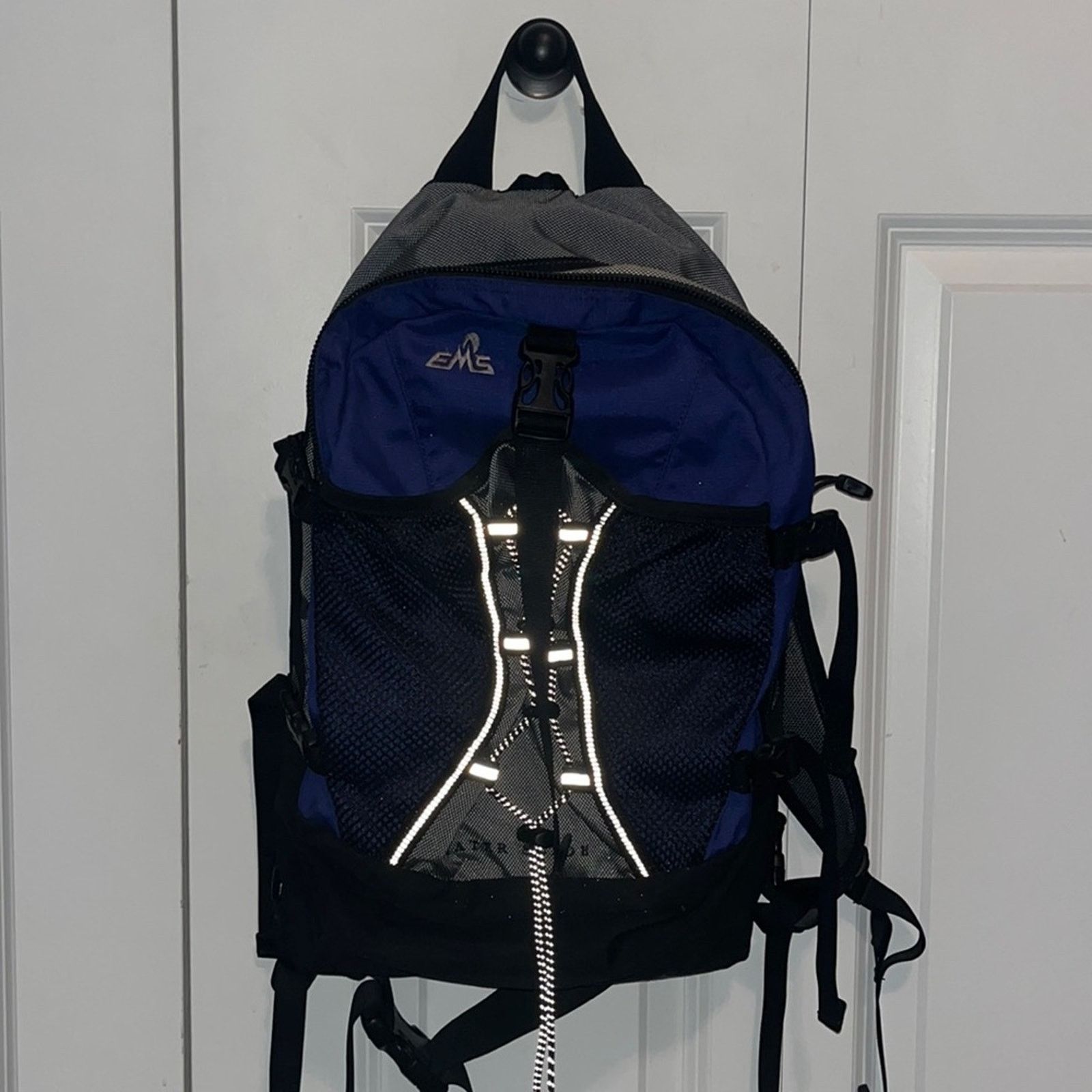 Eastern Mountain Sports Eastern Mountain Sports Waterslide Backpack Camelback System Size ONE SIZE - 1 Thumbnail