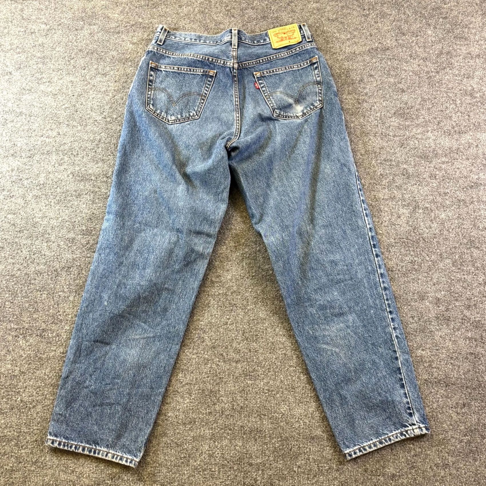 Levi's Vintage Levi's 560 Jeans Mens 33x32 Blue Denim 100% Cotton Loose Fit Tapered Leg Denim Jeans Mens Blue 90s City Outdoor Size US 33 - 2 Thumbnail
