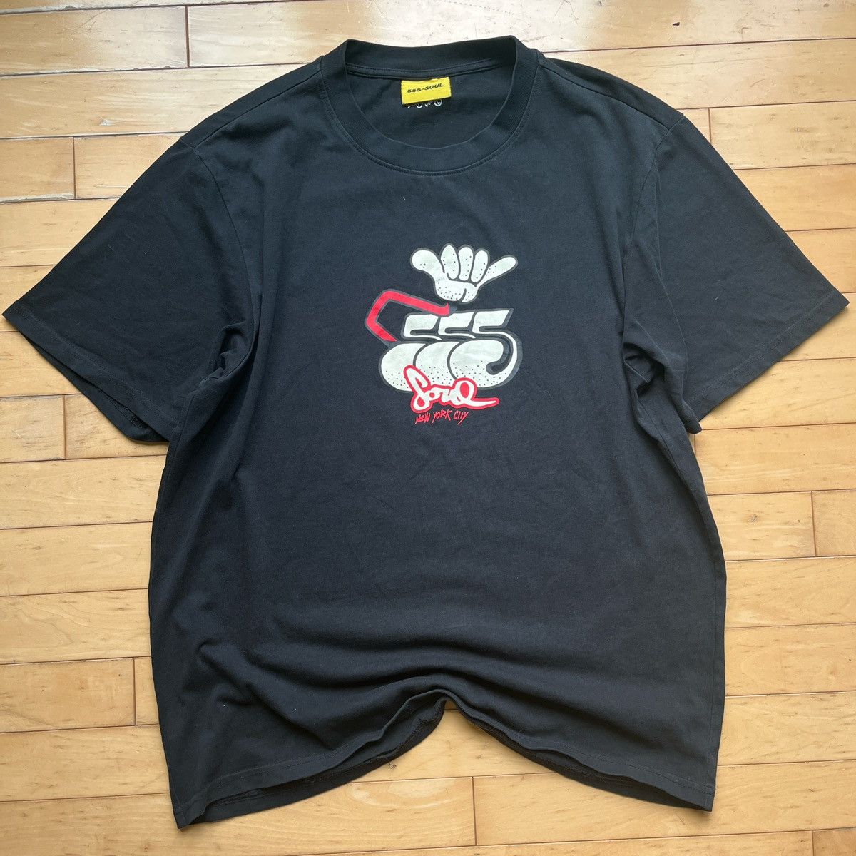 Other Black graphic tshirt Size US M / EU 48-50 / 2 - 1 Thumbnail