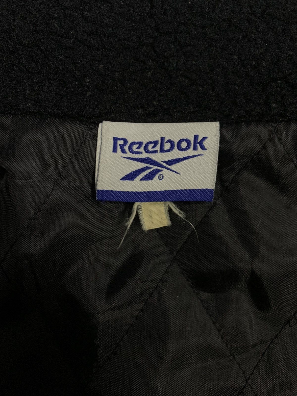 Reebok Vintage 90s Reebok Full Zip Navy Deep Pile Fleece Jacket Size US L / EU 52-54 / 3 - 16 Thumbnail