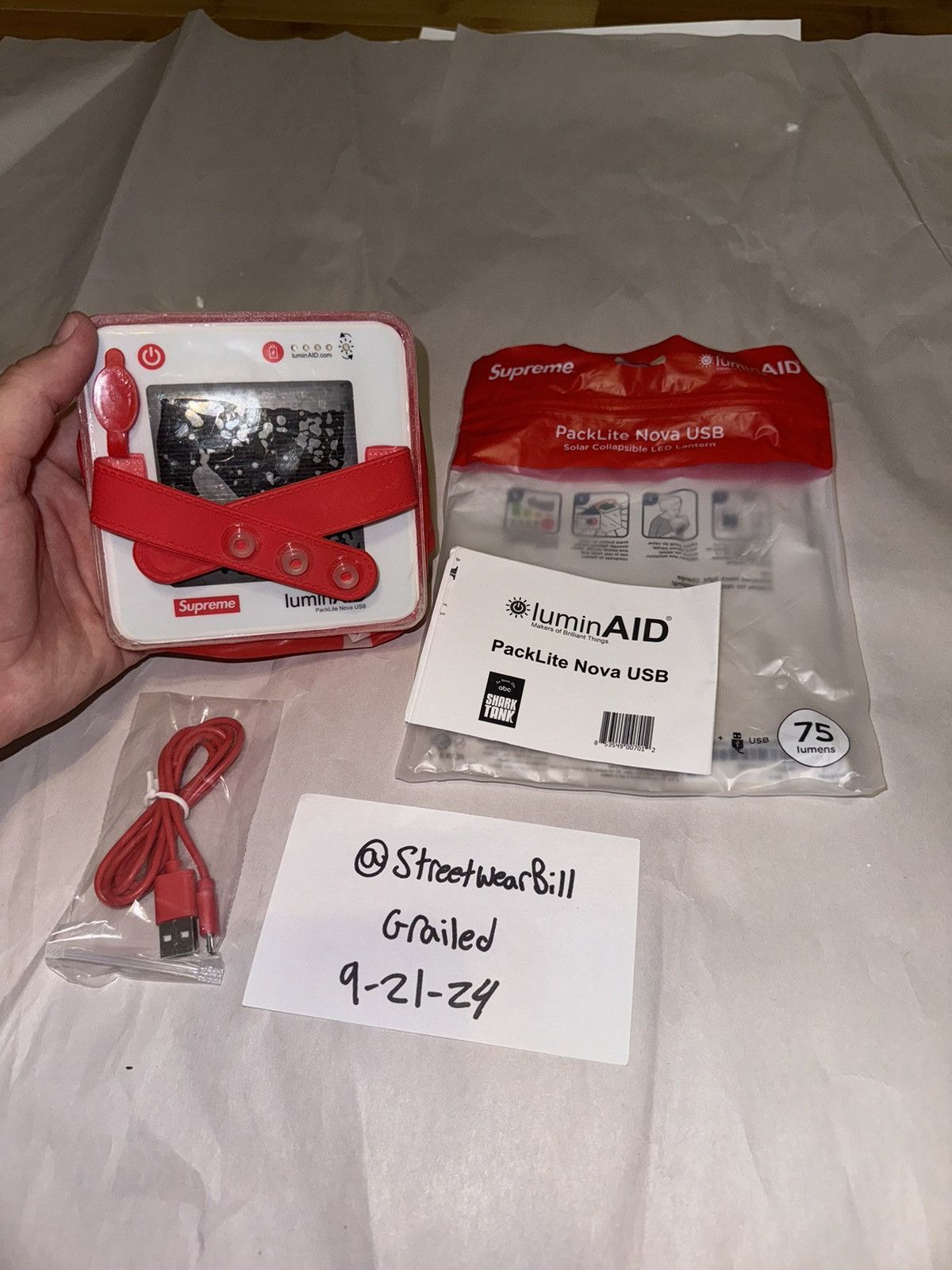 Supreme Supreme/luminAID Collapsible light Size ONE SIZE - 2 Thumbnail