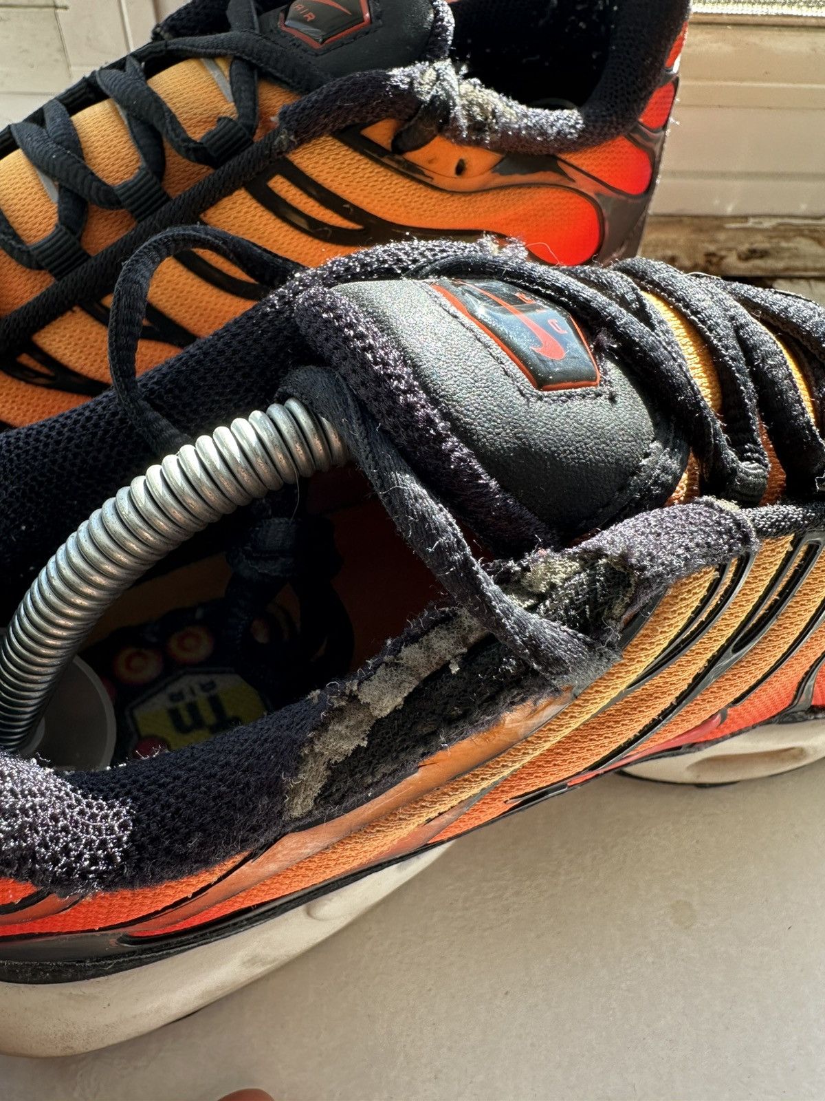 Nike Nike Air Max Plus ‘Sunset’ Size US 9.5 / EU 42-43 - 8 Thumbnail