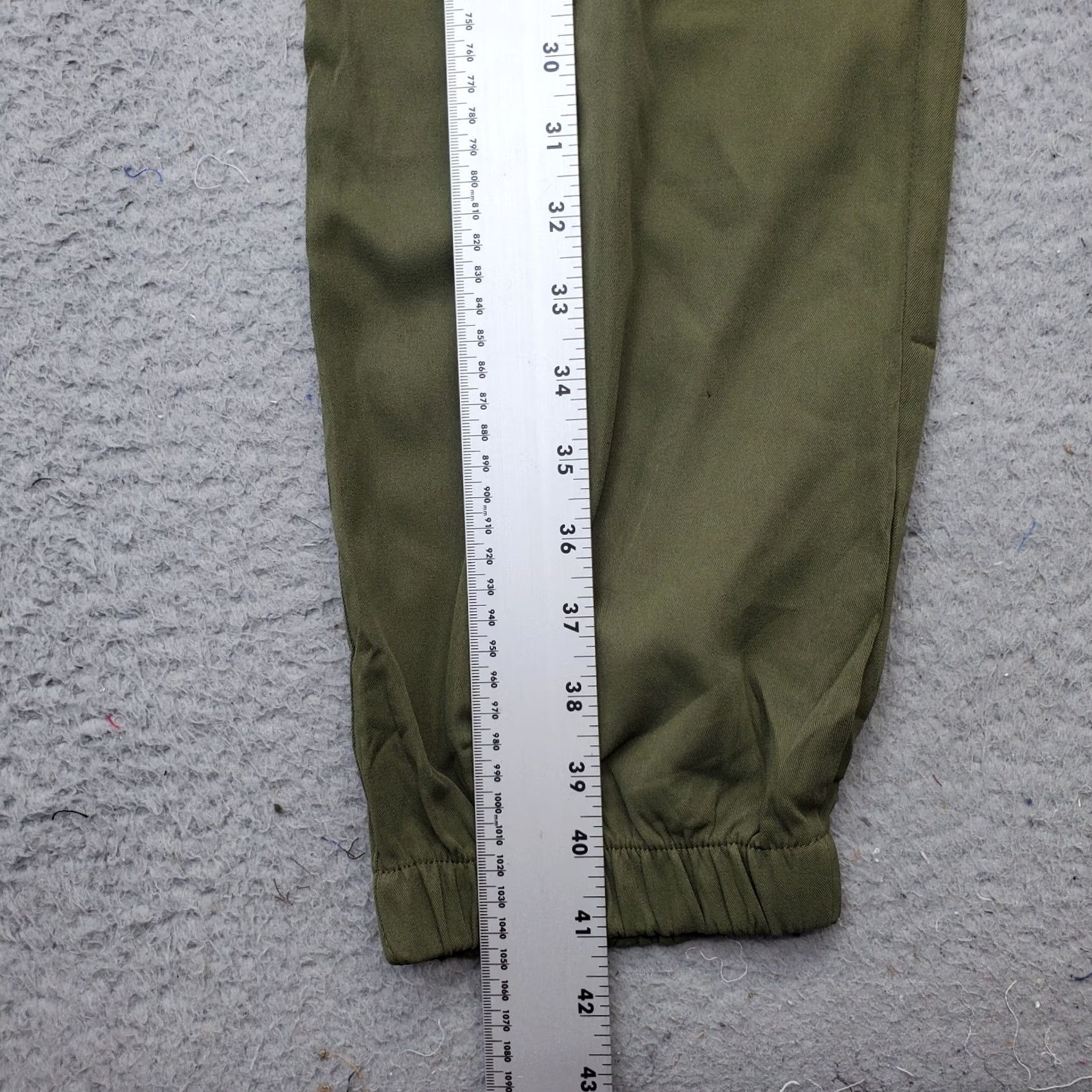 Vintage Coofandy Mens XL Green Solid Regular Fit Joggers Pants Slash Pockets Drawstring Size US 36 / EU 52 - 3 Thumbnail
