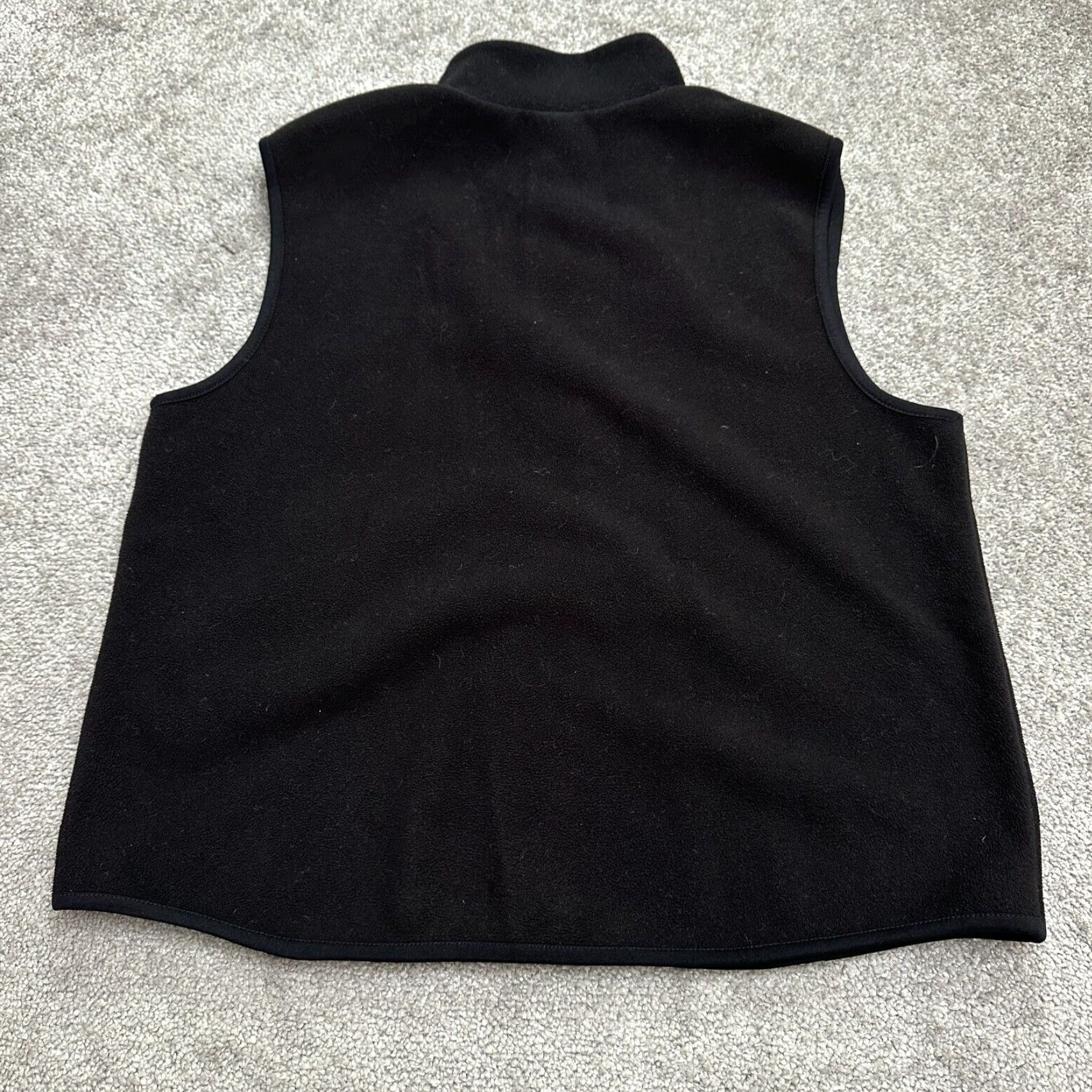 Old Navy Old Navy Womens Vest Fleece Medium Black Full Zip Pocket Jacket Outdoor Hiking Size M / US 6-8 / IT 42-44 - 2 Thumbnail