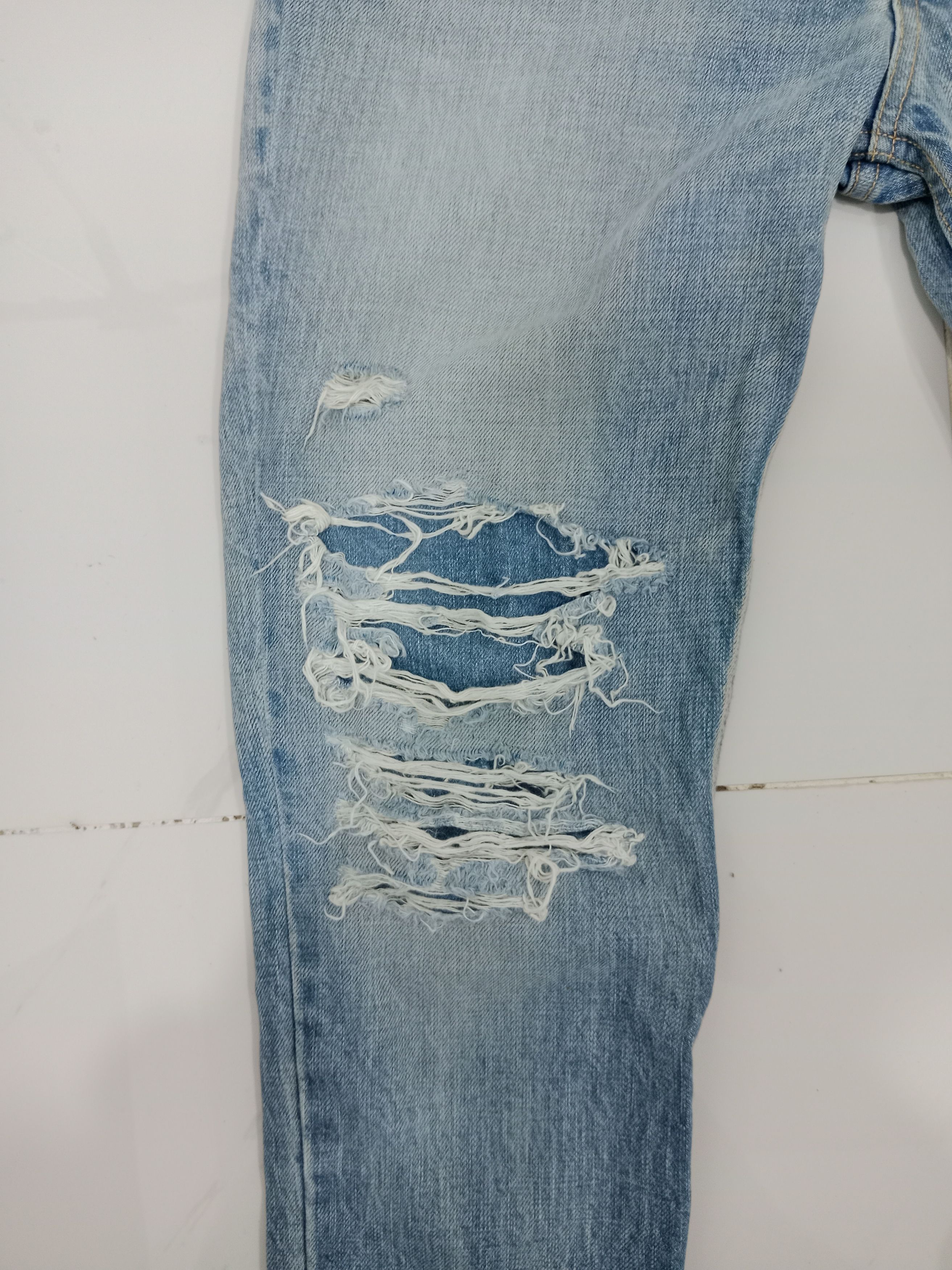 Japanese Brand Mcphee Tomorrowland Distressed Jeans Japanese Brand Size US 29 - 5 Thumbnail