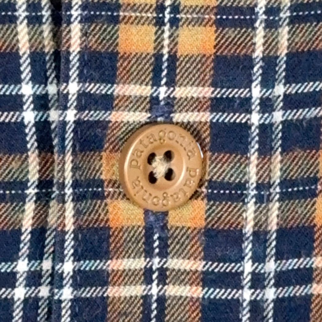 Patagonia Patagonia Shirt Adult MEDIUM Brown Blue Plaid Flannel Organic Cotton Outdoor Size US M / EU 48-50 / 2 - 5 Thumbnail
