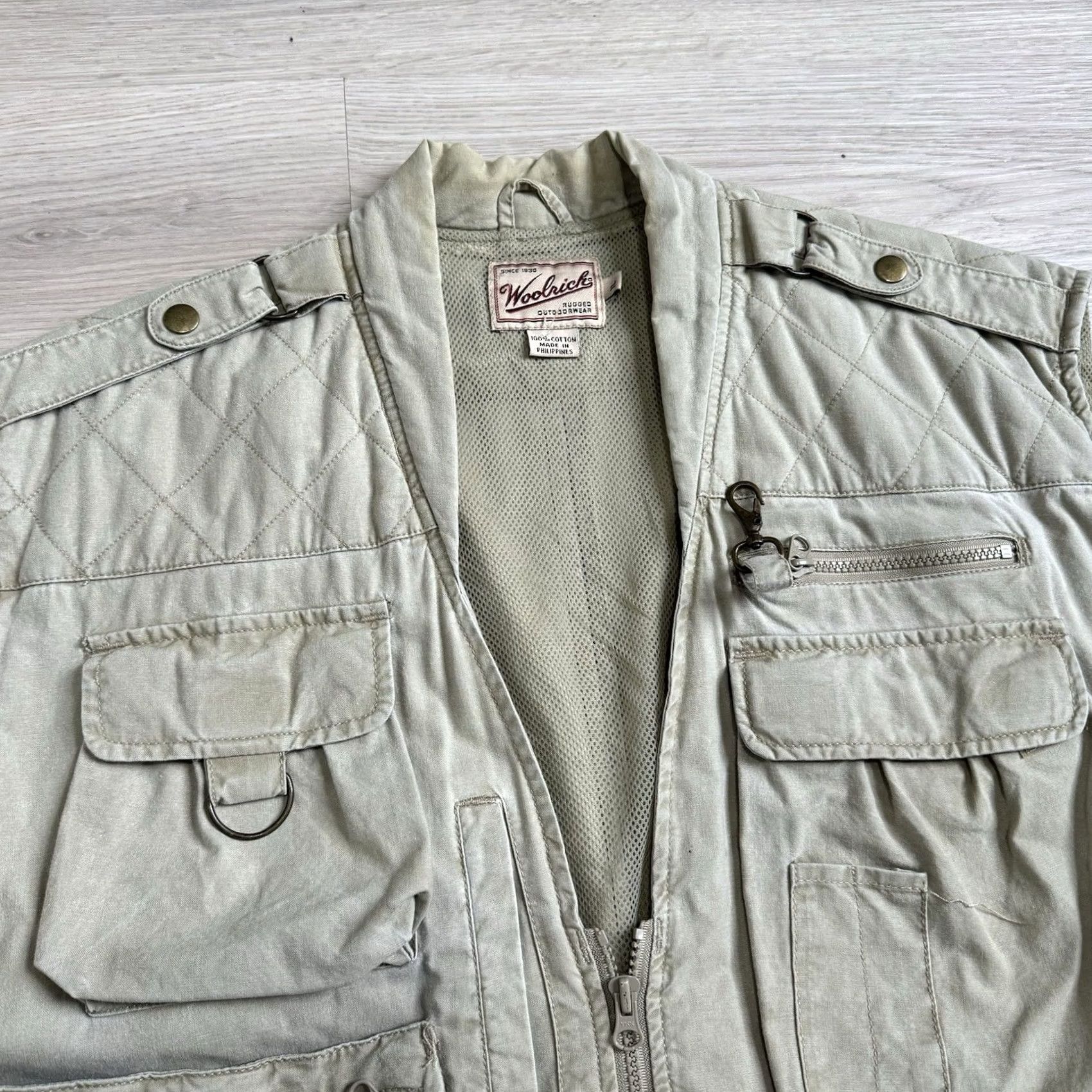 Vintage VINTAGE Woolrich Vest Mens XL 90s Pockets Anorak Full Zip Cotton Lining Tan Utility Trail Fisherman Cargo Size US XL / EU 56 / 4 - 4 Thumbnail