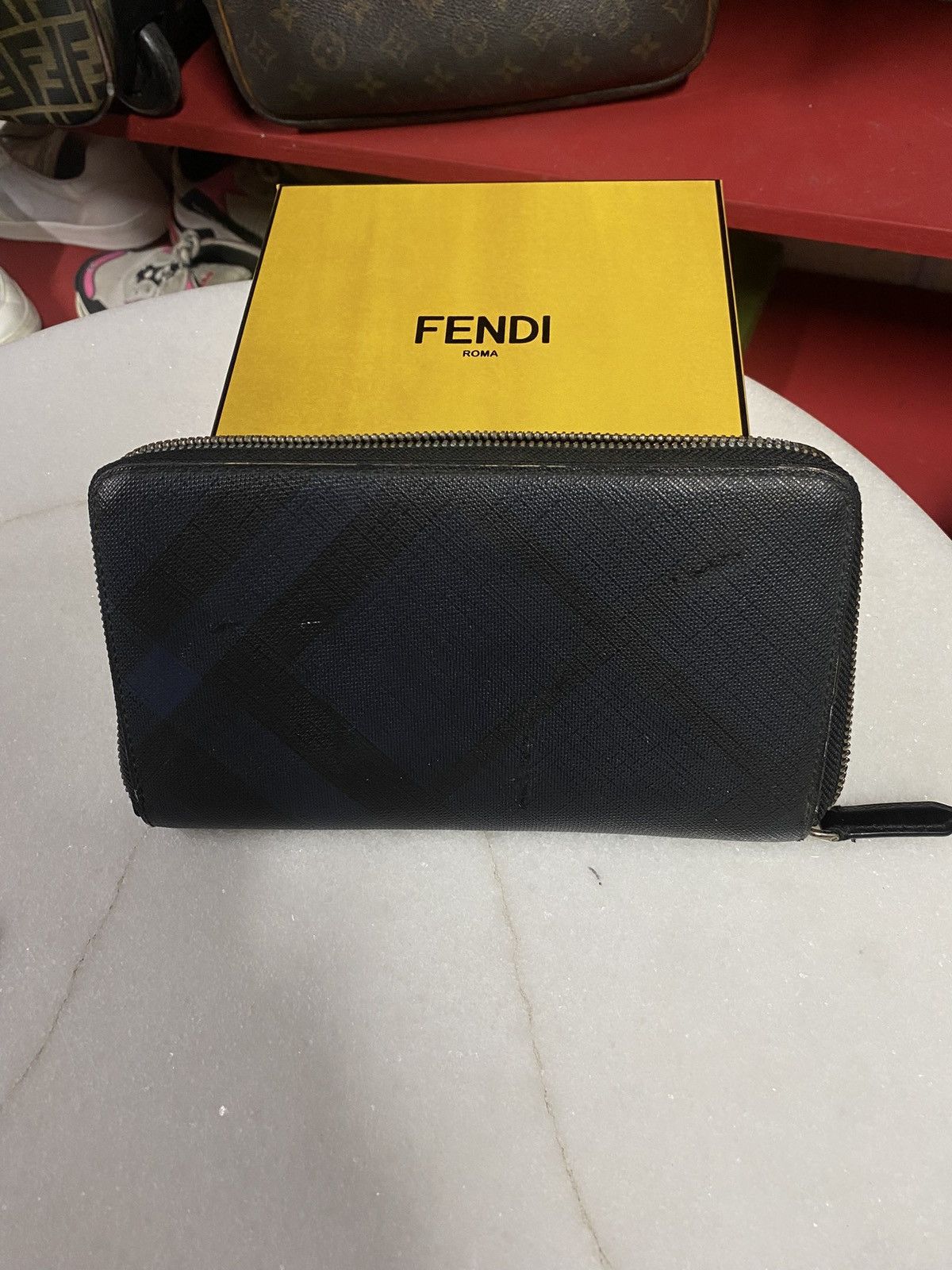 Burberry Burberry Plaid Blue Long Leather Wallet Preowned Size ONE SIZE - 9 Thumbnail