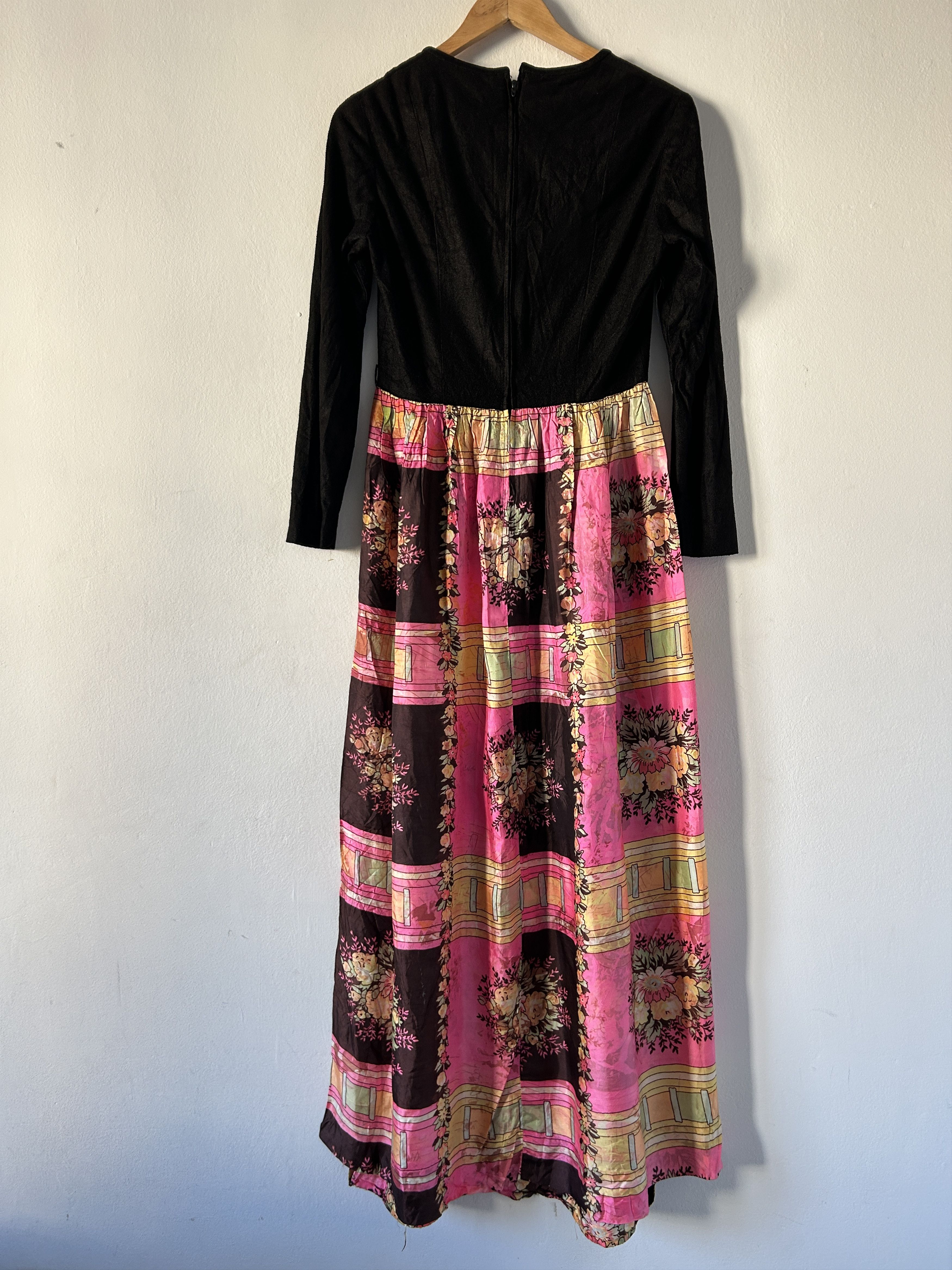 Designer × Vintage Vintage 70s black knit floral maxi dress Size XL / US 12-14 / IT 48-50 - 8 Thumbnail