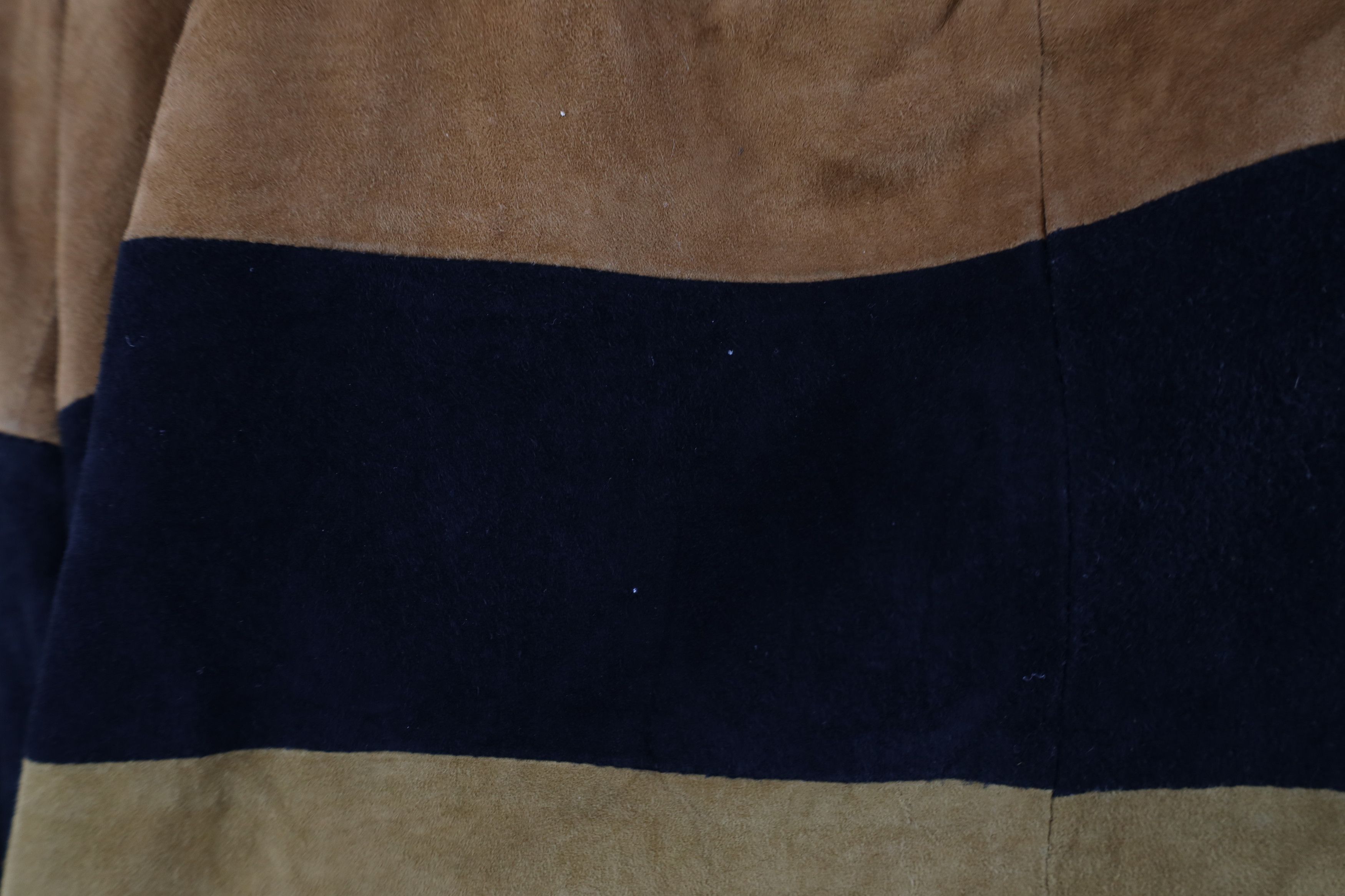 Vintage Vintage 90s Streetwear Reversible Suede Leather Silk Jacket Size US S / EU 44-46 / 1 - 4 Thumbnail