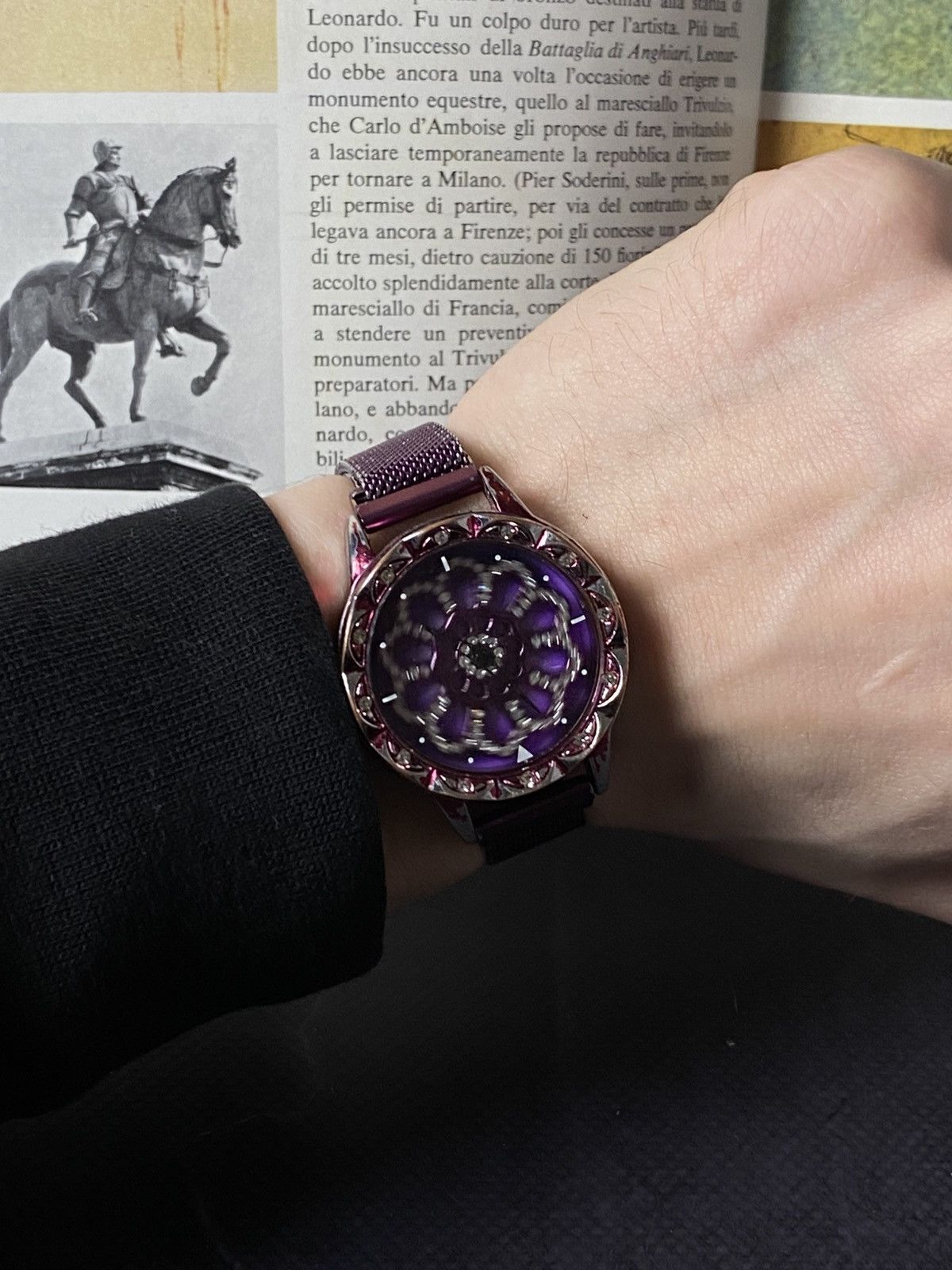 Japanese Brand Luxury Purple Spinning Flower Dial Magnetic Mesh Watch Size ONE SIZE - 3 Thumbnail