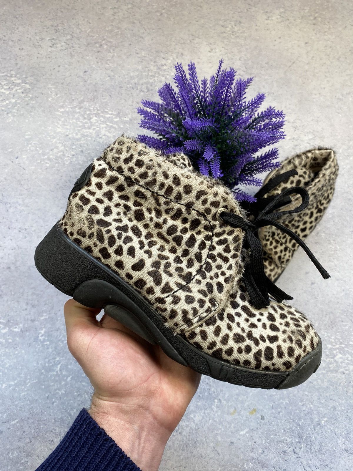 If Six Was Nine Vintage Y2K Bumper Pony Fur Leopard Lace Up Boots Size US 6 / IT 36 - 7 Thumbnail