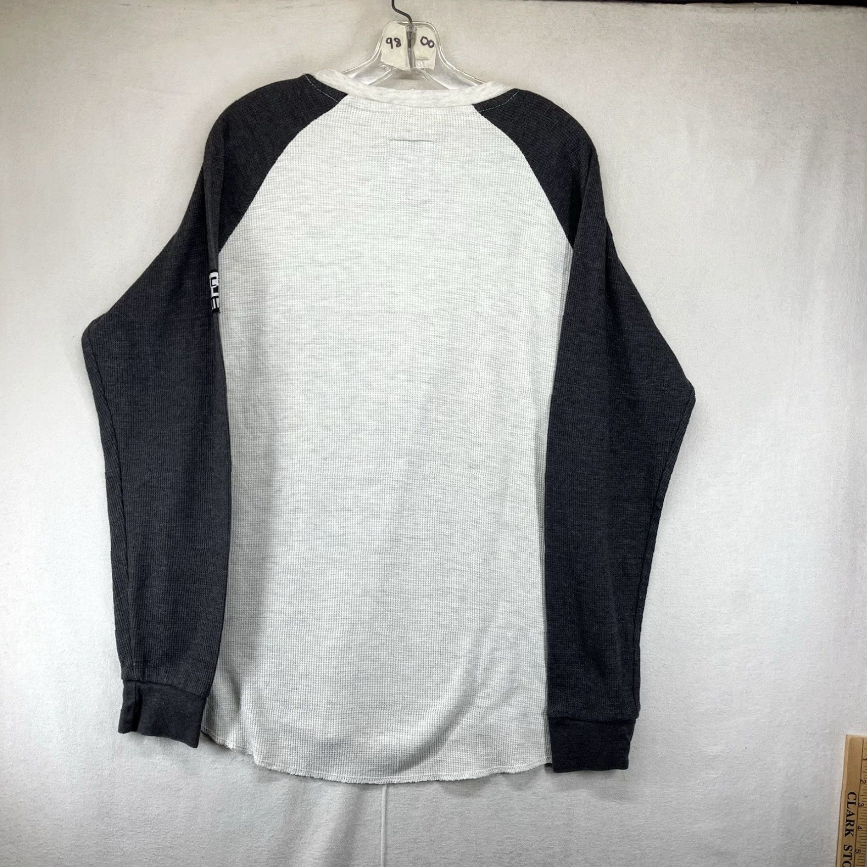 Ecko Unltd. VINTAGE ECKO UNLTD Thermal Waffle Long Sleeve Shirt XL Raglan Gray 90s Hip Hop Streetwear Rhino Mens Slim Shirt Size US XL / EU 56 / 4 - 2 Thumbnail