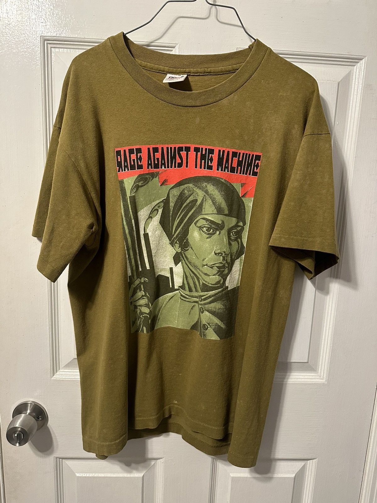 Vintage Vintage 90s Rage Against the Machine Tee Size US L / EU 52-54 / 3 - 1 Thumbnail