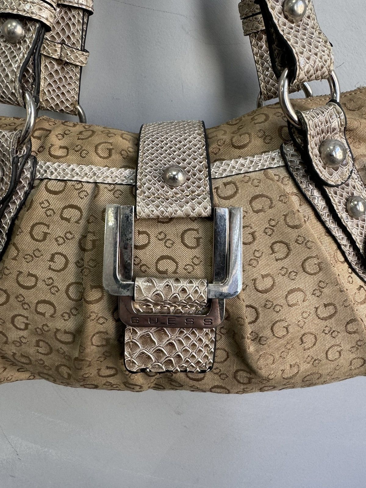 Guess × Vintage Vintage Archival Rare Guess Handbag with many zips Y2K Size ONE SIZE - 4 Thumbnail