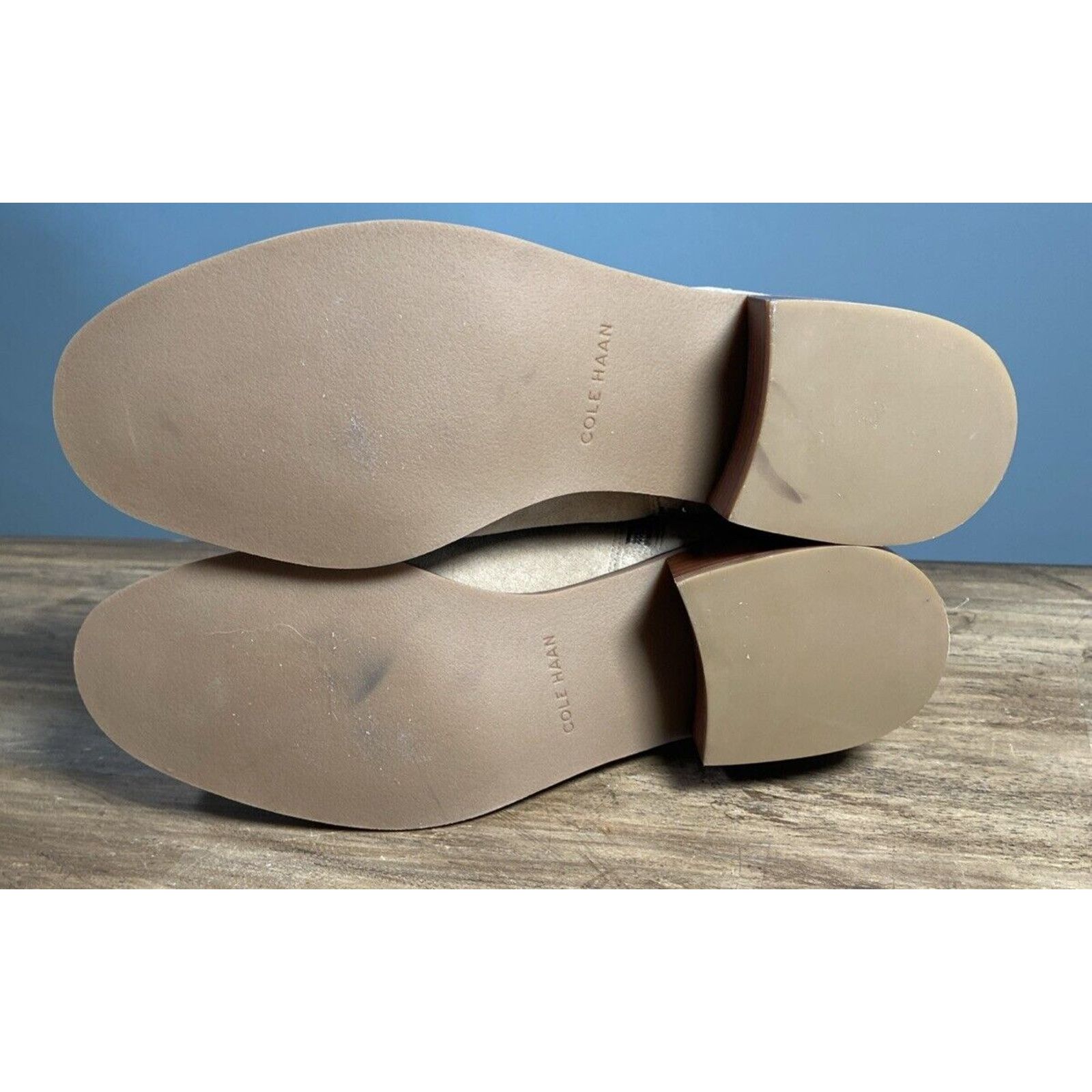 Cole Haan Cole Haan Women Holis Buckle Ankle Boot Latte Suede 6.5B Size US 6.5 / IT 36.5 - 6 Thumbnail