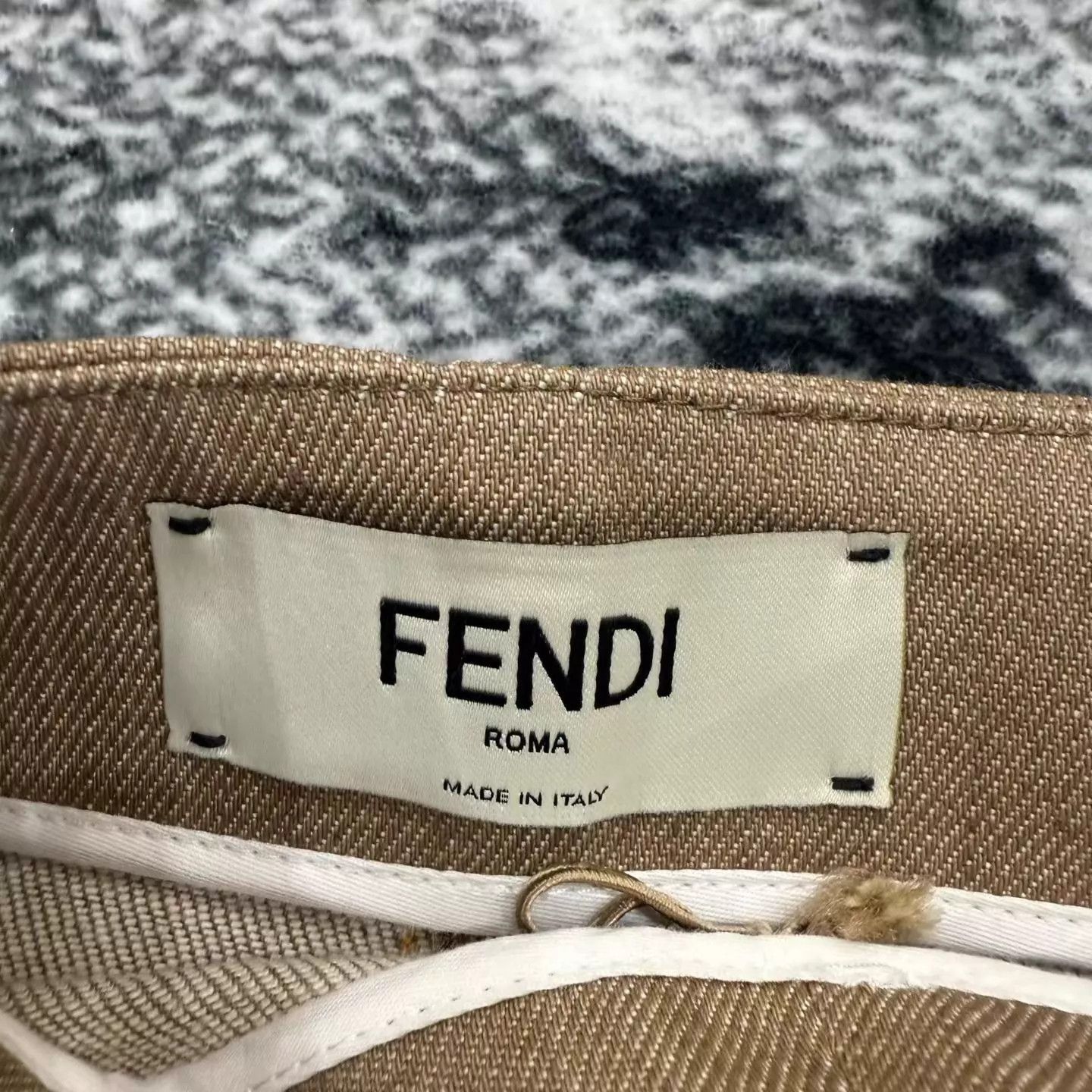 Fendi FENDI Beige Classic Women's Short Skirt 42 Size 28" / US 6 / IT 42 - 2 Thumbnail