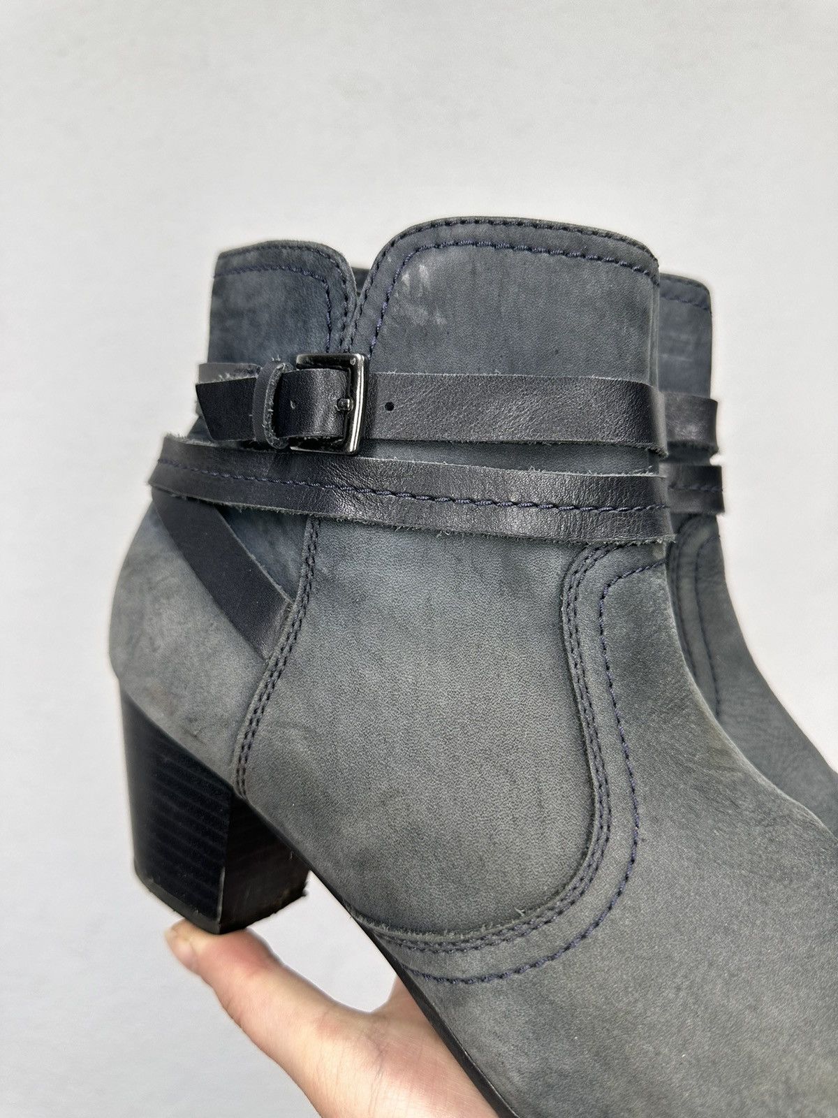 A.S.98 WOW😻 A.S.98 BEIGE LEATHER ANKLE WESTERN VINTAGE ISSEY MIYAKE Size US 8 / EU 41 - 3 Thumbnail