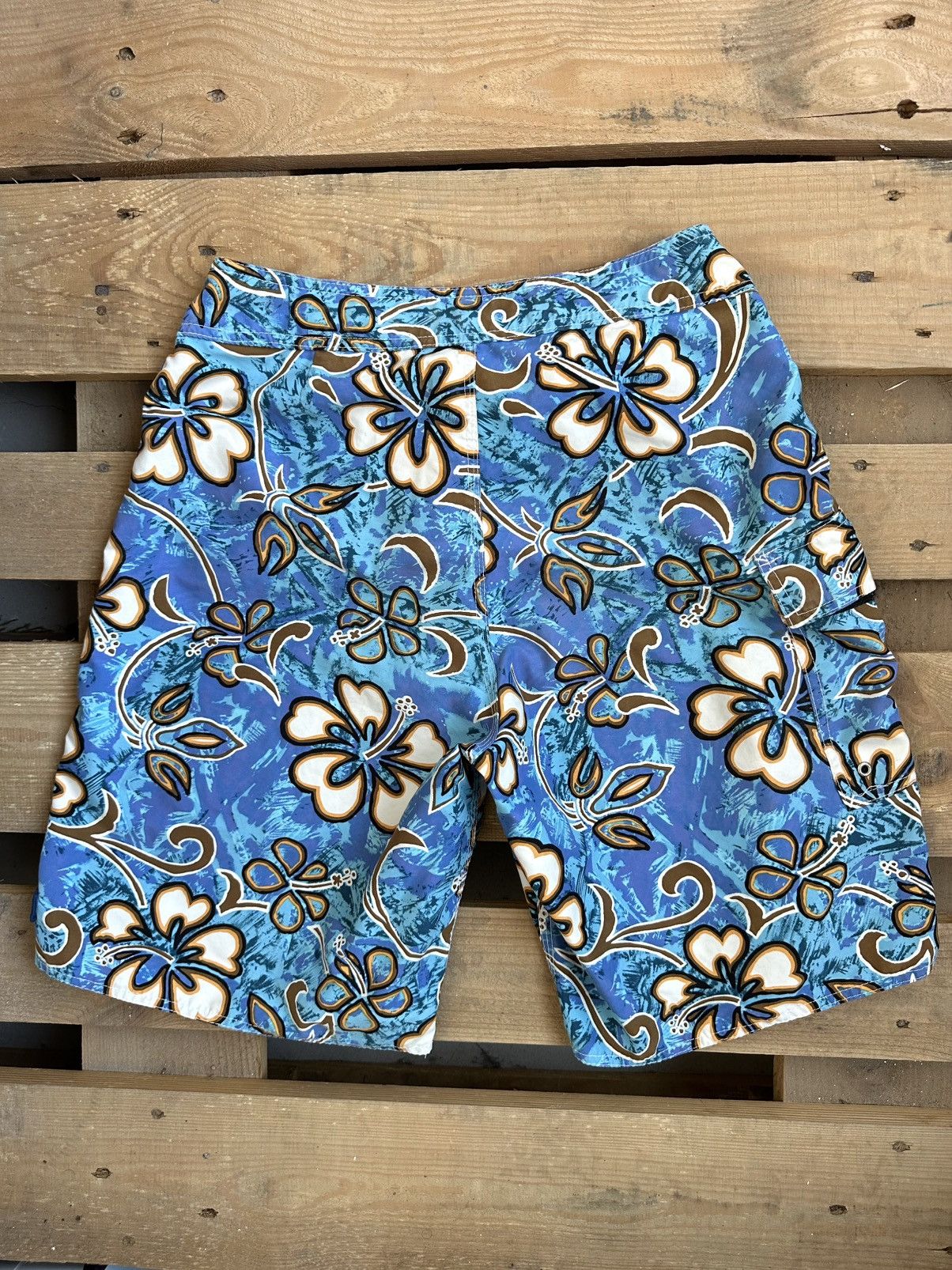 Quiksilver Vintage Quiksilver Floral Blue Beach Shorts Size US 31 - 5 Thumbnail