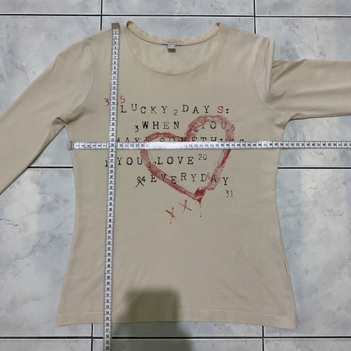Esprit Esprit Y2K Graphic Long Sleeve Tee “Lucky 365 Love Everyday Size XS / US 0-2 / IT 36-38 - 19 Thumbnail