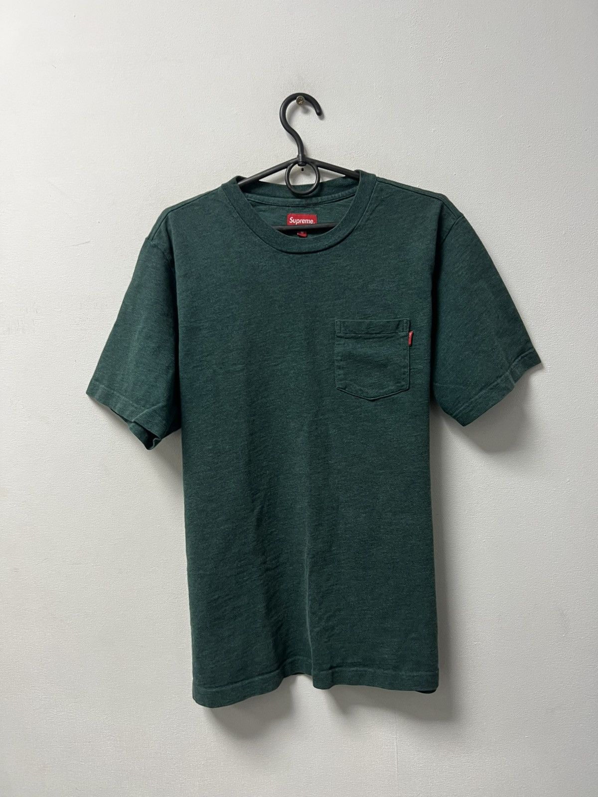 Supreme Supreme T shirt Green Small Logo Y2K Size US M / EU 48-50 / 2 - 1 Thumbnail