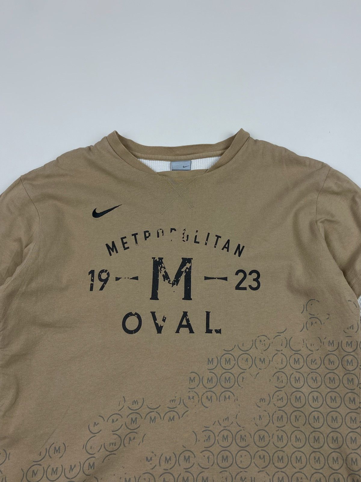 Nike × Vintage 00’s Vintage Nike Layered Metropolitan Oval L/S T-Shirt Size US L / EU 52-54 / 3 - 5 Thumbnail