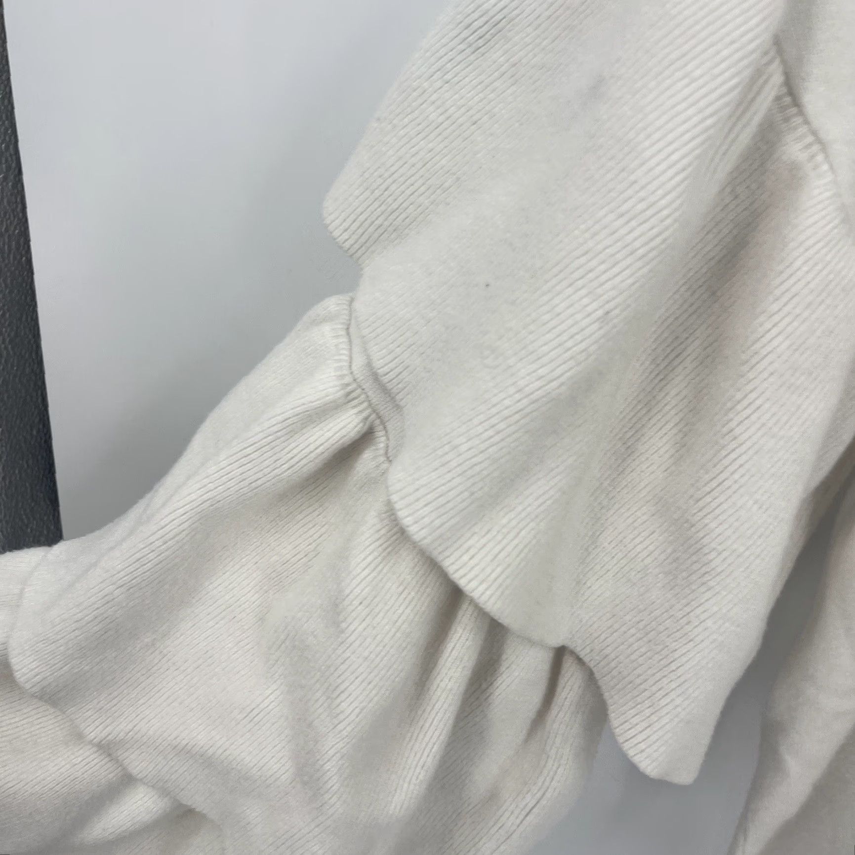 Zara Zara Knit Sweater Womens Large L Ivory Tiered Ruffle Sleeves Frill Pullover Bohemian Designer Elegant Modern Knit Style Vintage No Size L / US 10 / IT 46 - 3 Thumbnail