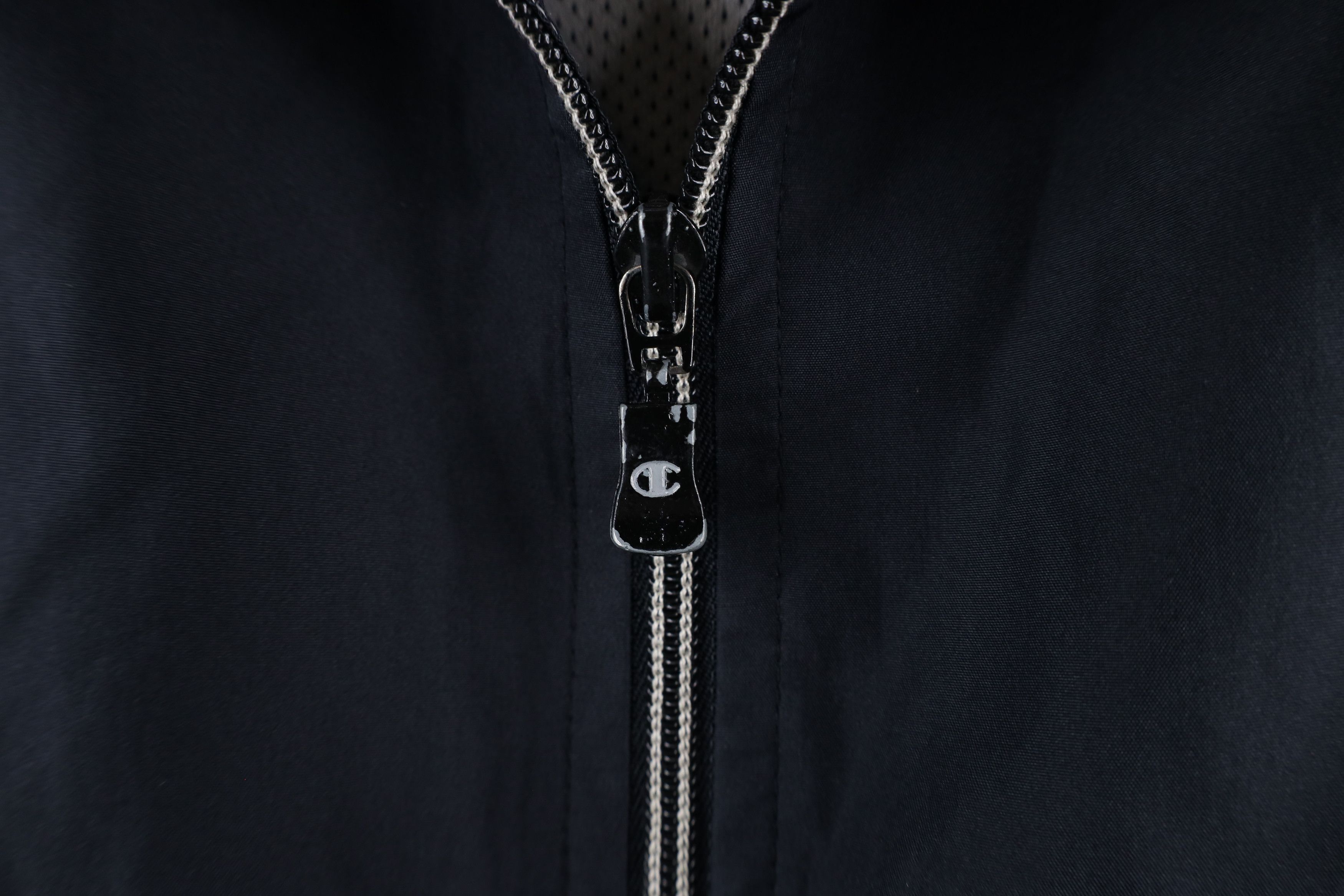 Champion × Vintage Vintage 90s Champion Full Zip Cafe Racer Windbreaker Jacket Size US M / EU 48-50 / 2 - 6 Thumbnail
