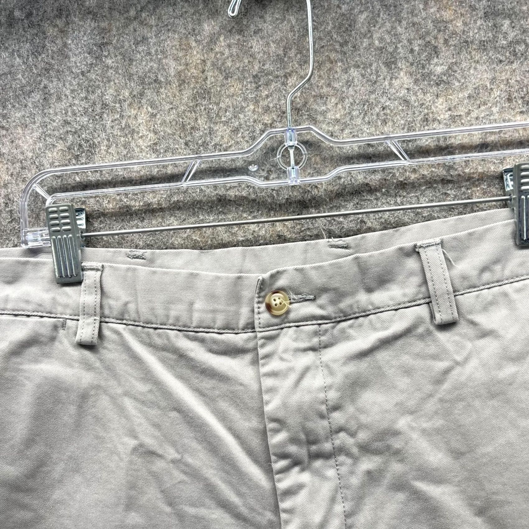 Polo Ralph Lauren Polo Ralph Lauren Shorts Men 42 Adult Gray Chino Flat Front Classic Casual Pony Shirt/Shorts Size US XL / EU 56 / 4 - 4 Thumbnail