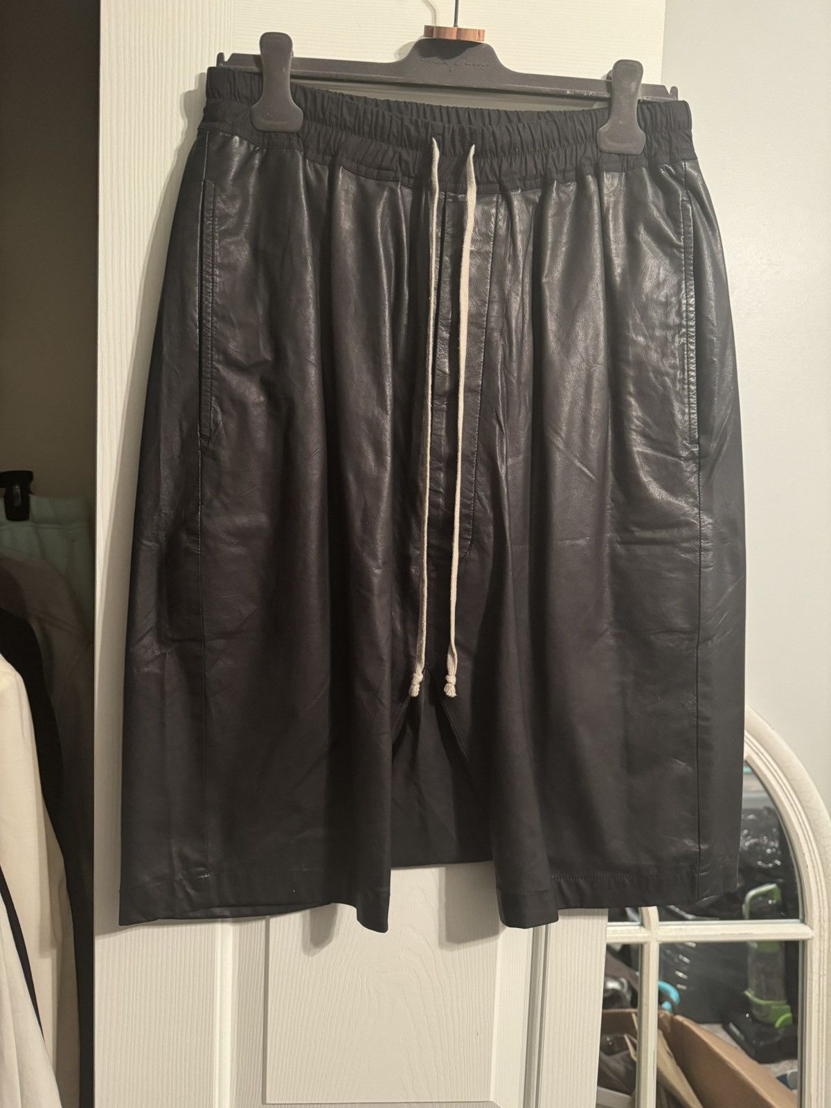 image of Rick Owens Faun Kangaroo Leather Pod Shorts - Size 48 - in Black, Men's