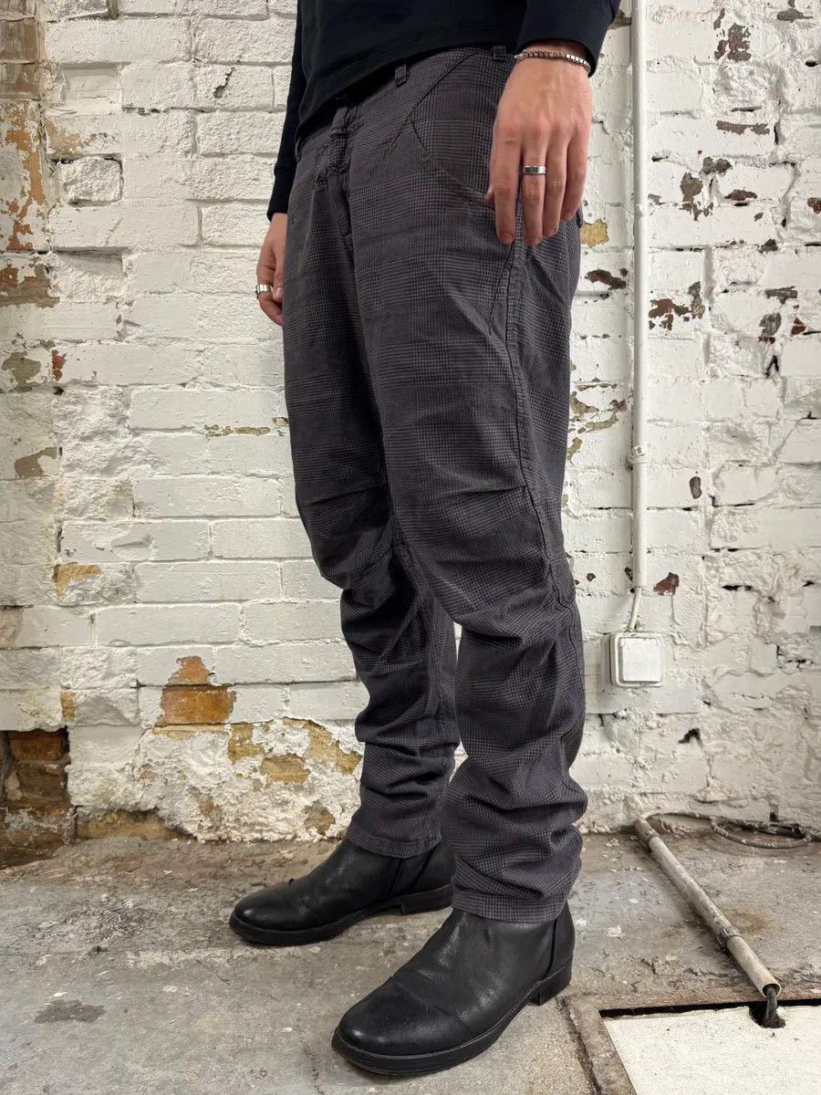 Marithe + Francois Girbaud 2000s Marithé + François Girbaud Grey Checkered Cozy Pants Size US 33 - 1 Thumbnail