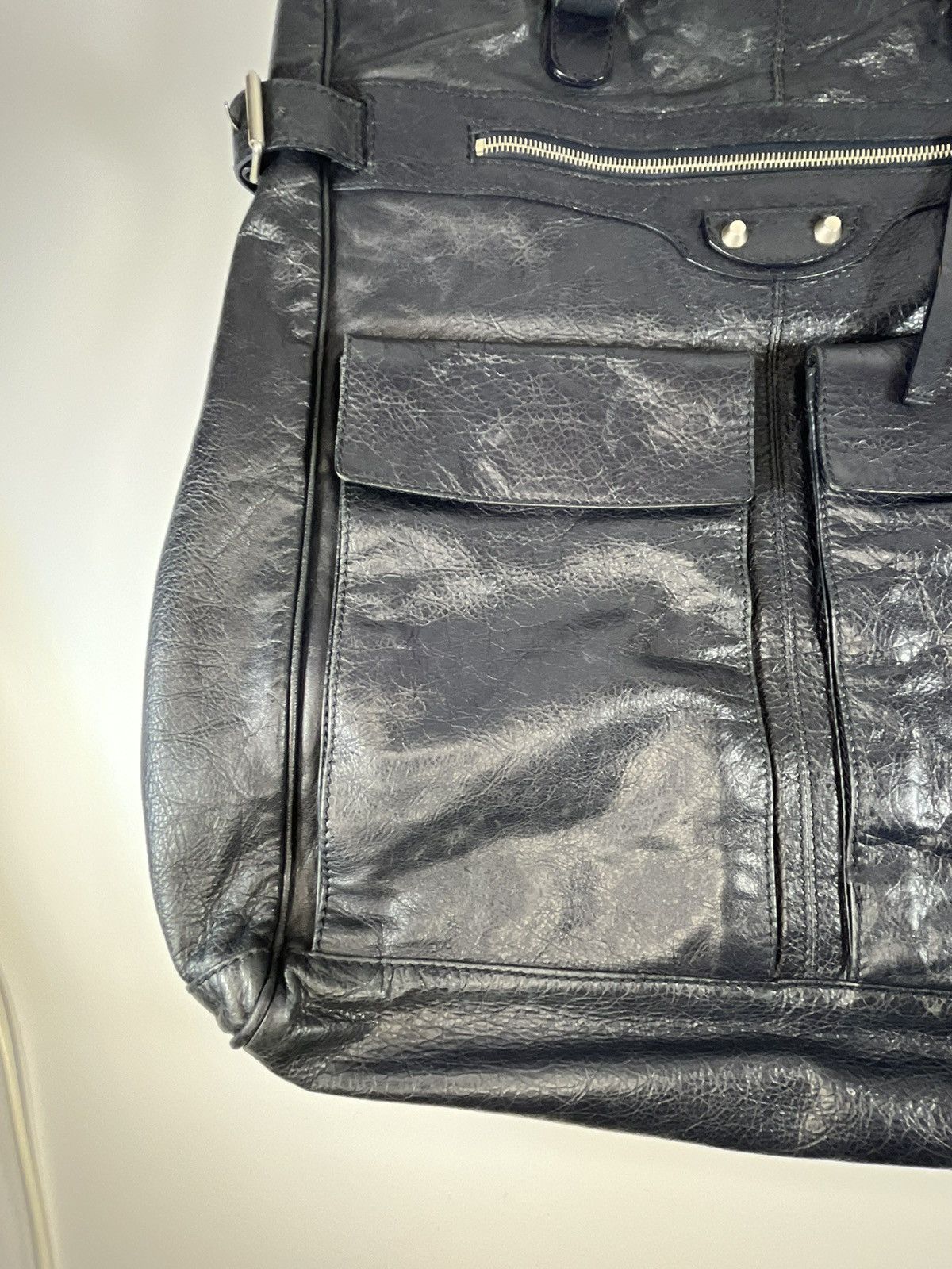 Balenciaga Balenciaga SS12 Archive Cube Leather Tote Black/Dark Navy Size ONE SIZE - 5 Thumbnail