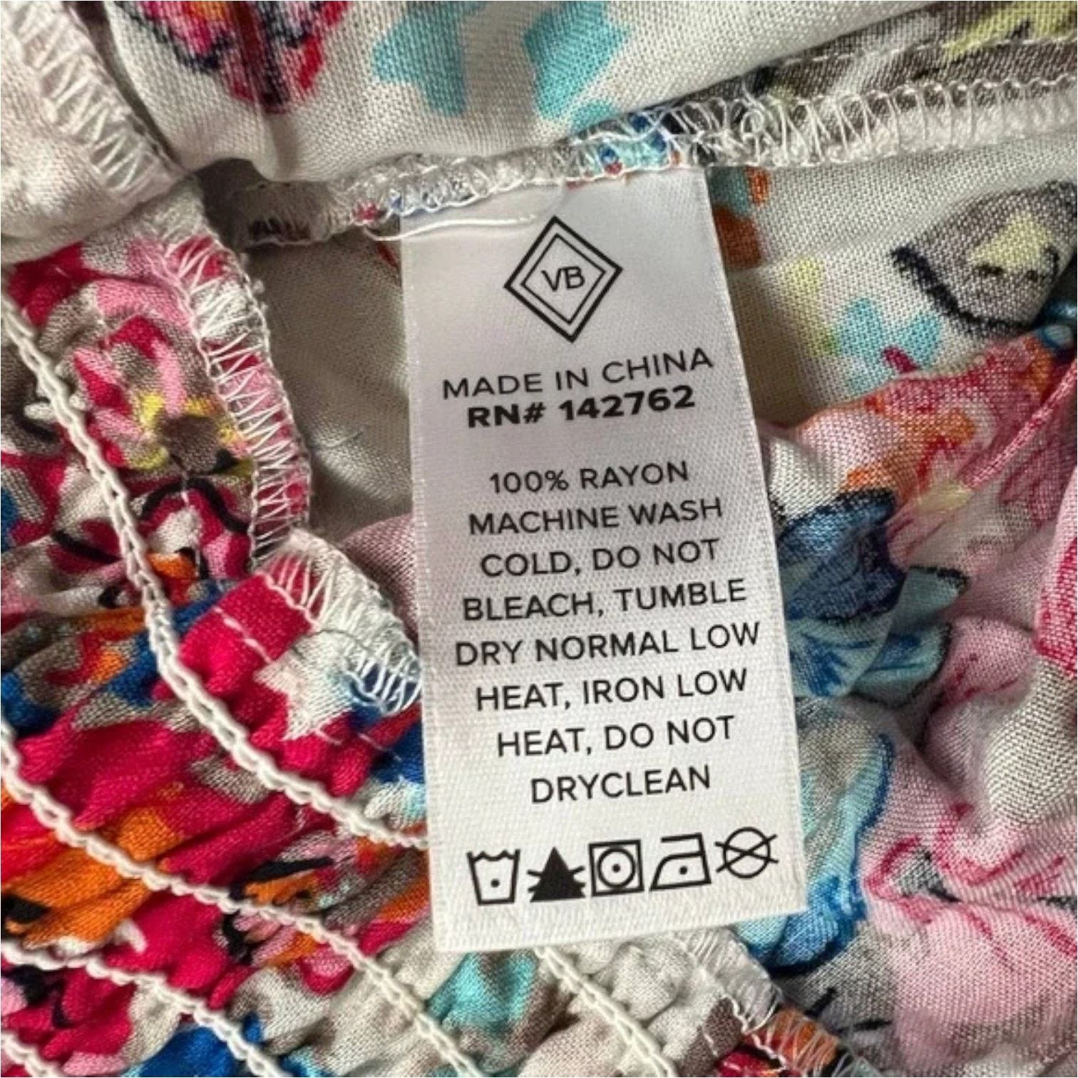 Vera Bradley VERA BRADLEY Pretty Posies Claudine Palazzo Pant w/ Tags, M Size 29" - 5 Thumbnail