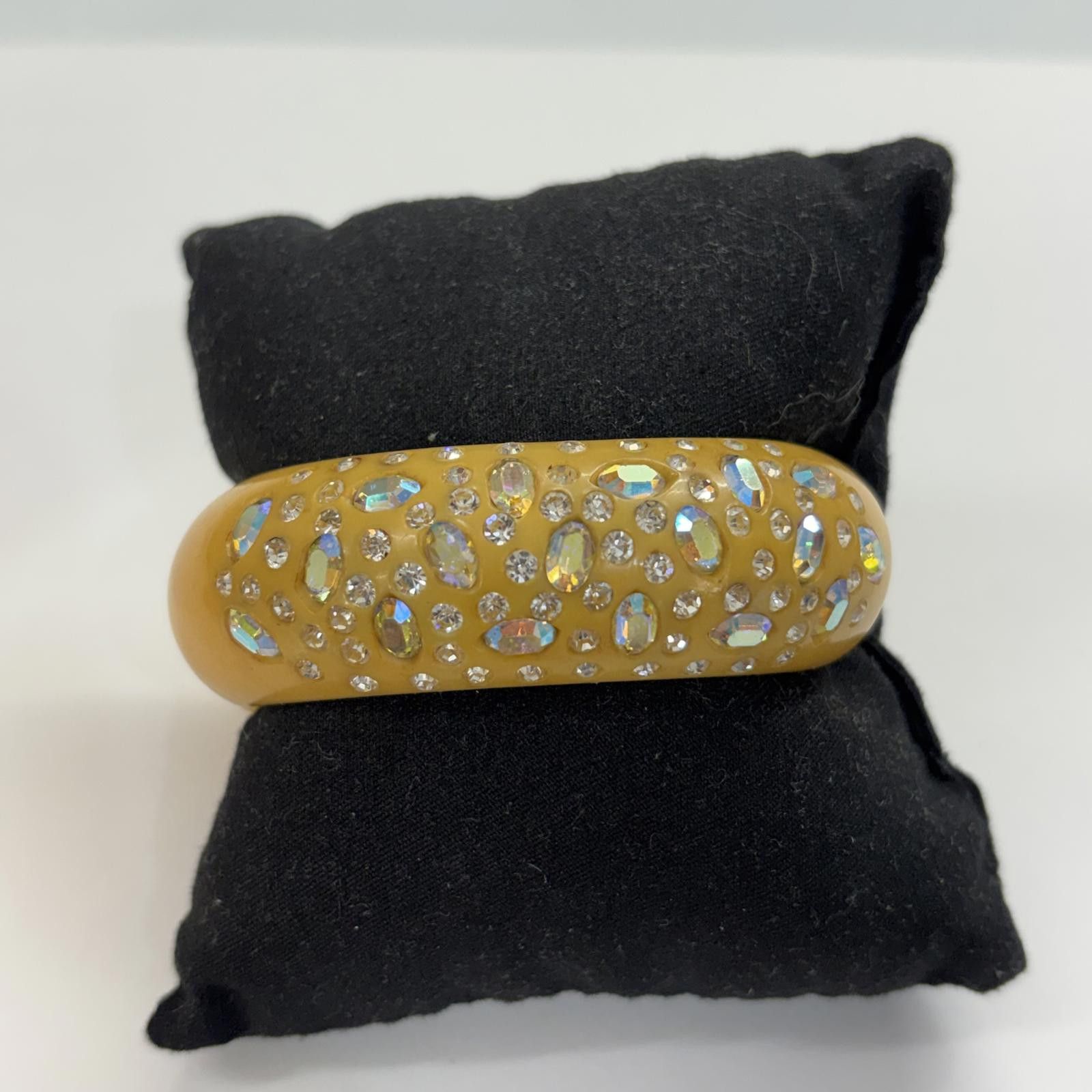Al Wissam Vtg Weiss Bakelite Aurora Borealis rhinestone clamp bangle Size ONE SIZE - 1 Thumbnail