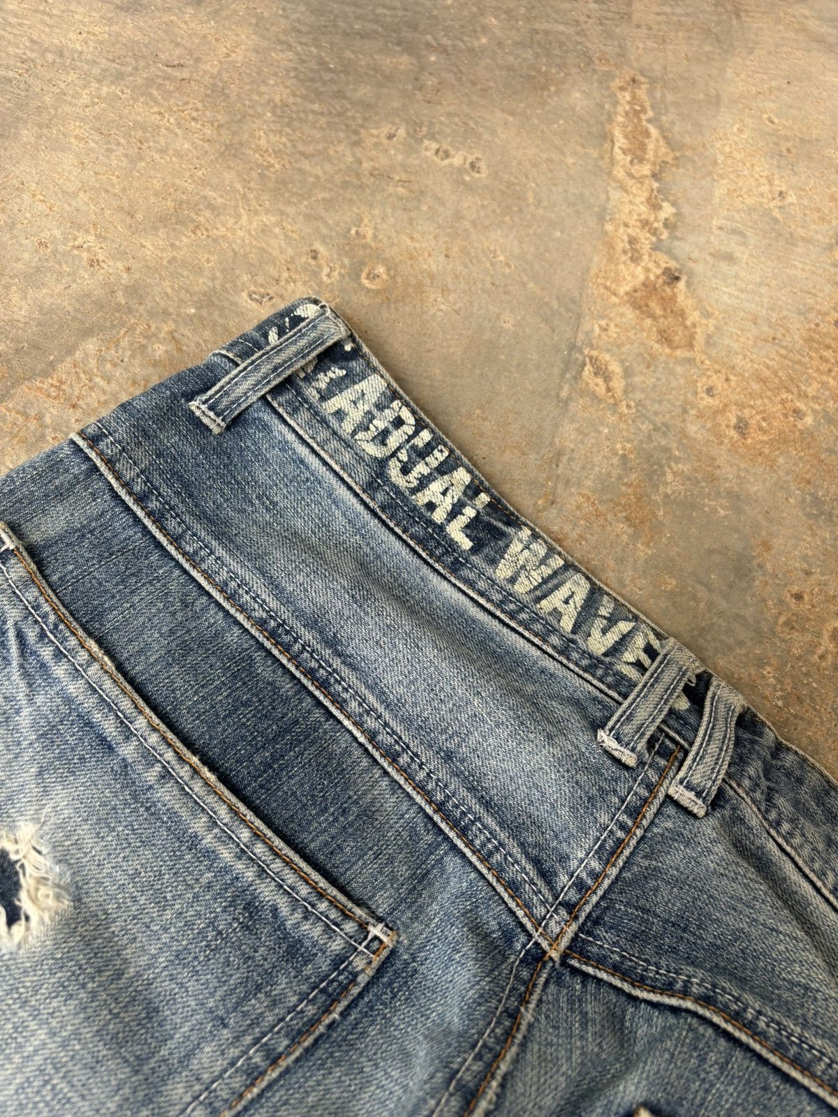 Hysteric Glamour Distressed Denim Nature And Blue Ifsixwasnine Style Jeans Size US 33 - 10 Thumbnail