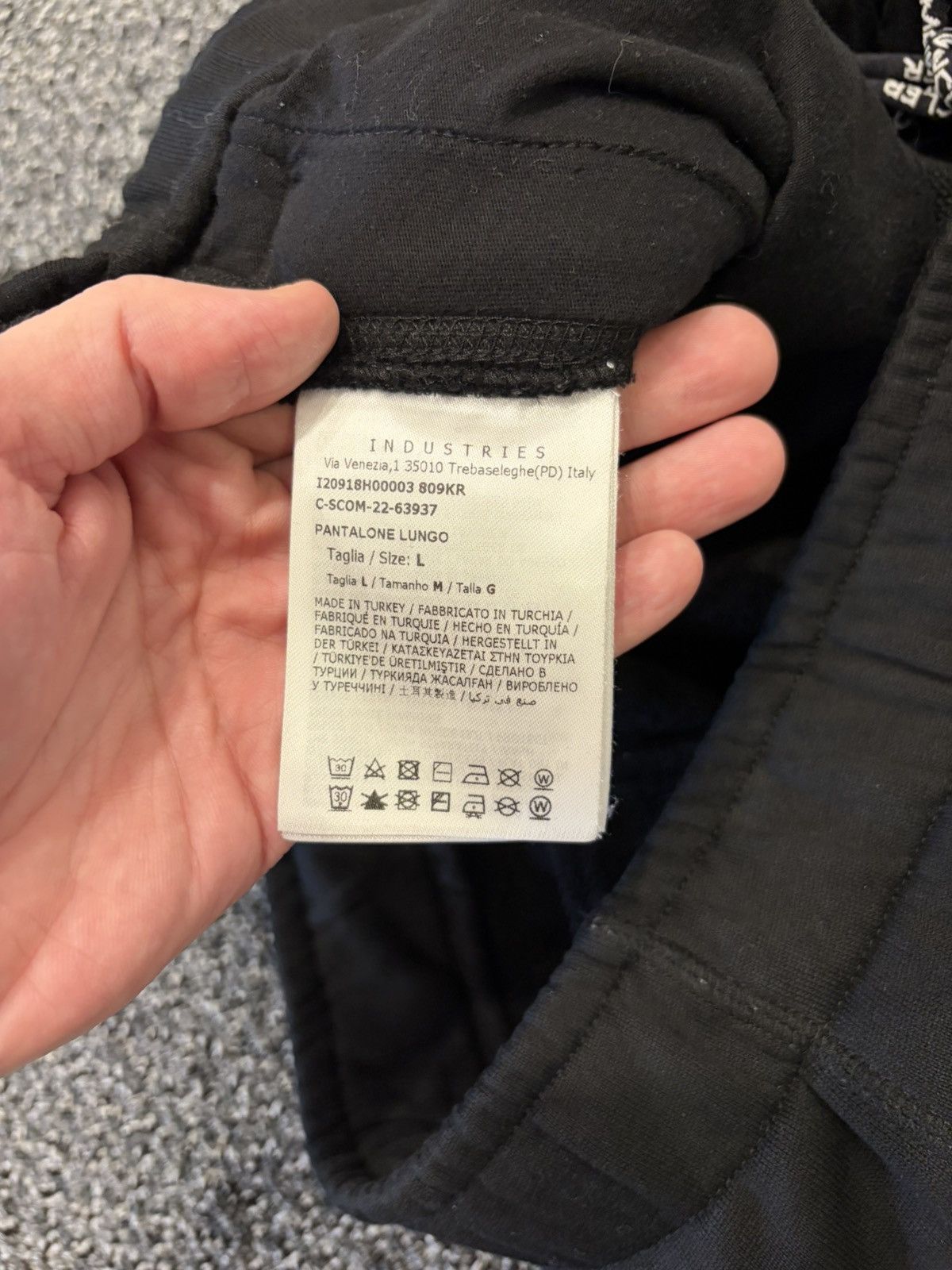Moncler Moncler Sweatpants Size US 34 / EU 50 - 12 Thumbnail
