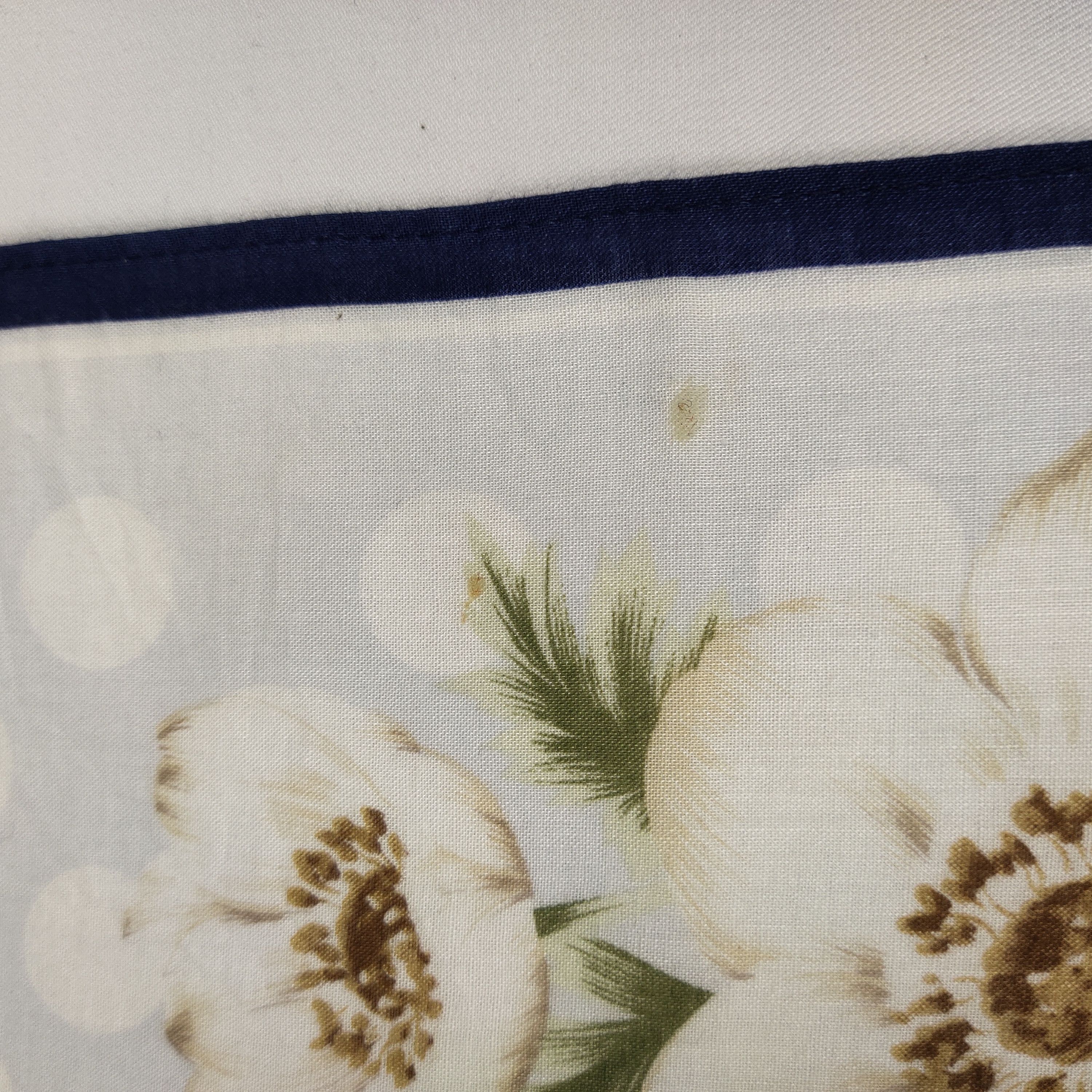 Hanae Mori Hanae Mori Handkerchief / Neckerchief / Bandana FZ543 Size ONE SIZE - 6 Thumbnail